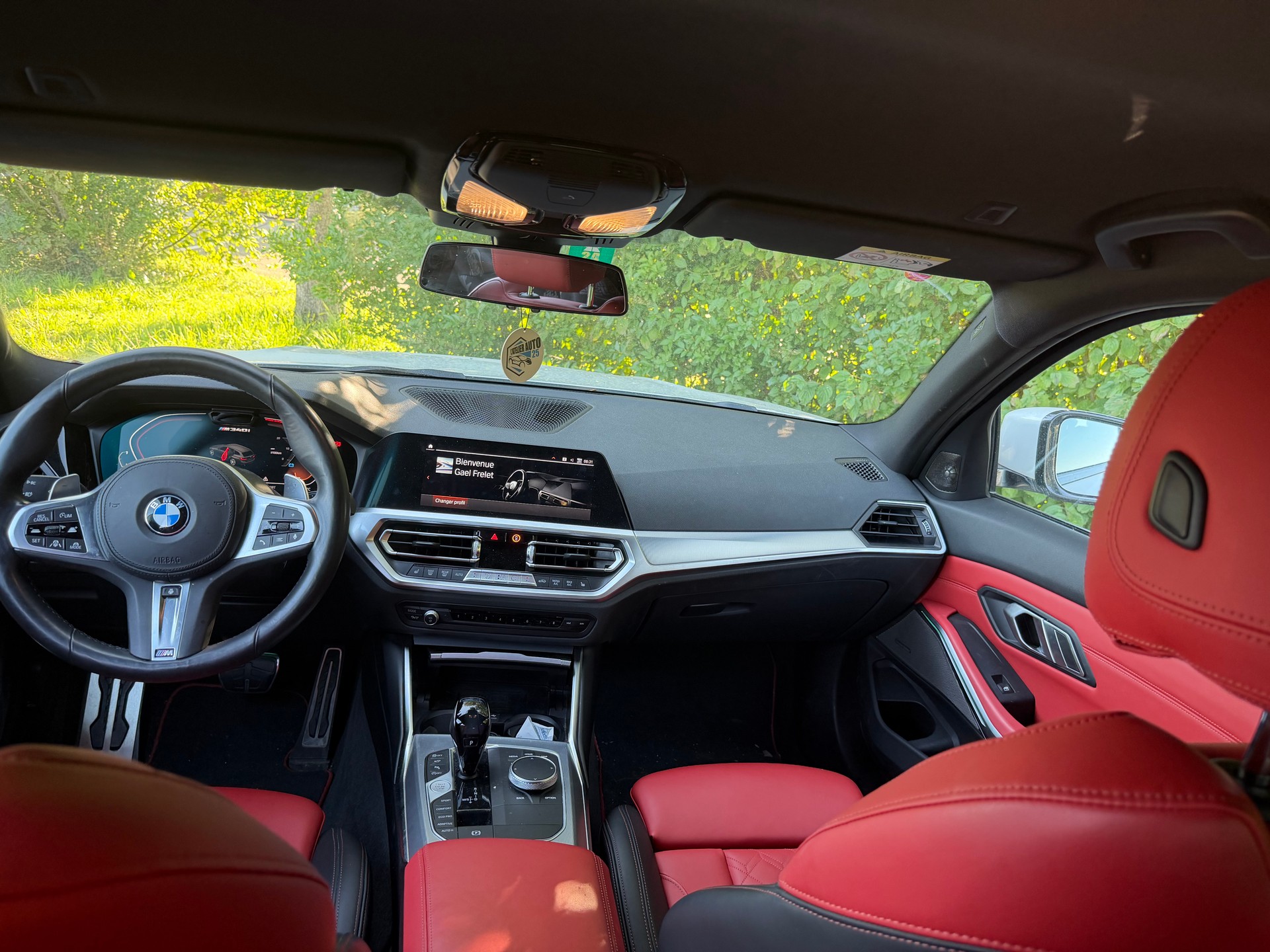 BMW M340i xDrive-image-5