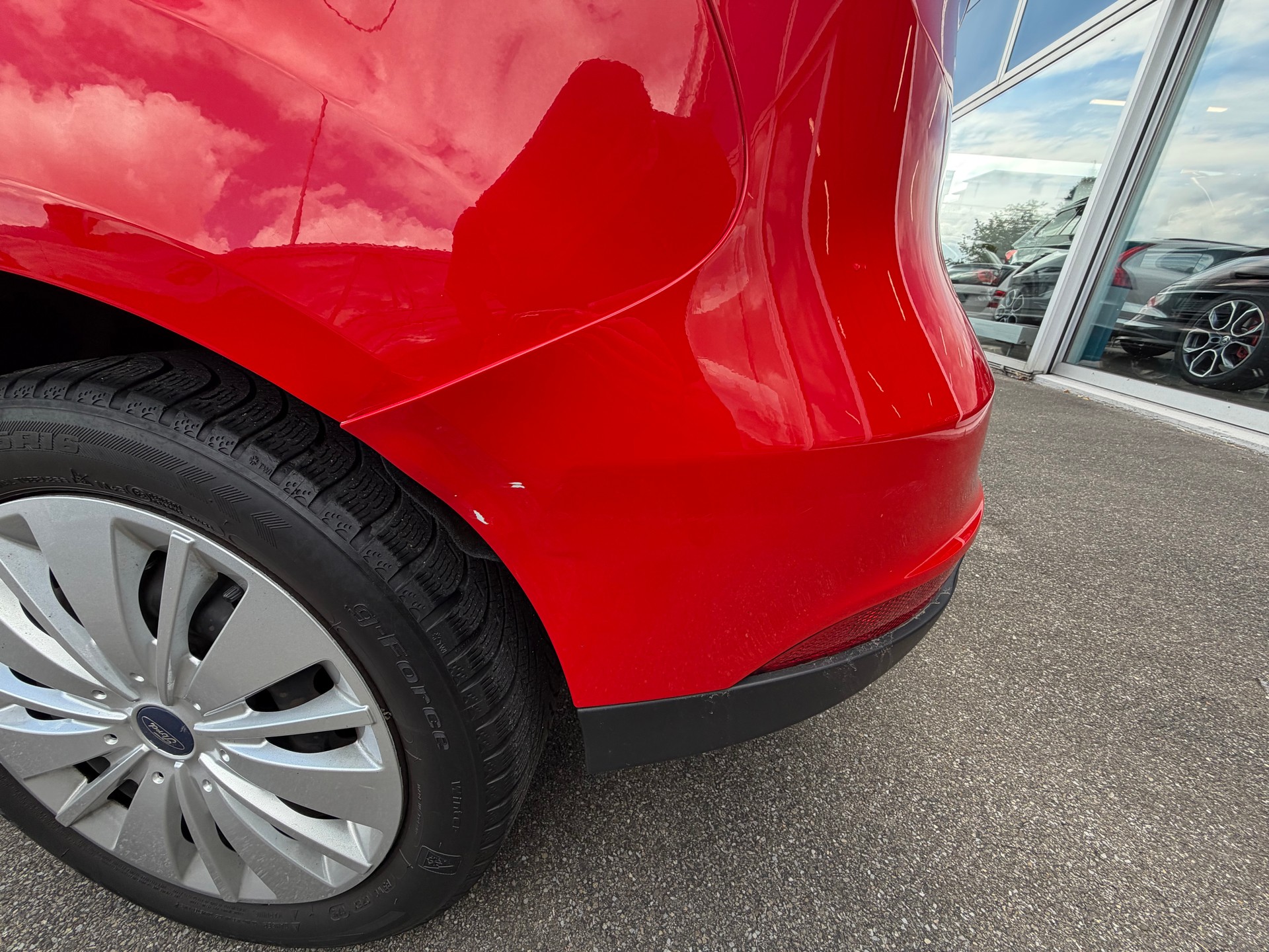 FORD Focus 1.0 SCTi Trend-image-10