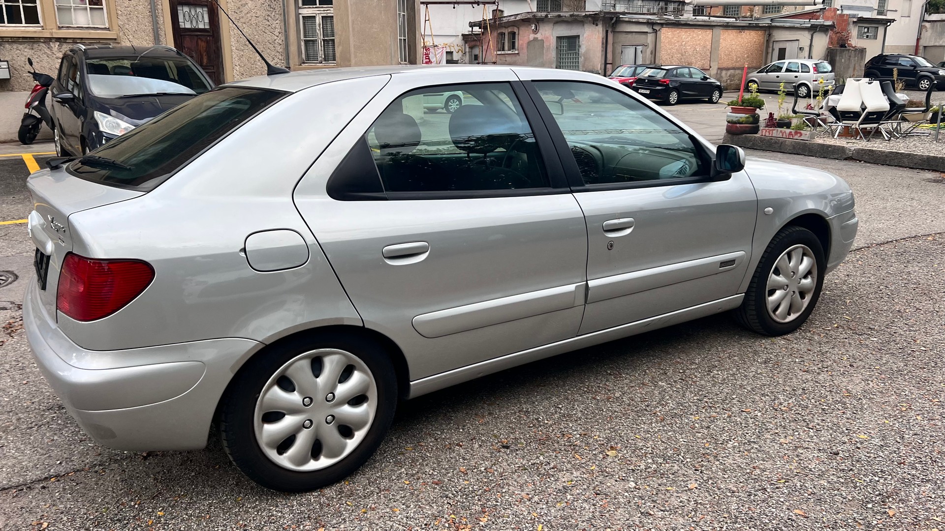 CITROEN Xsara Berline 1.6i 16V Exclusive-image-2
