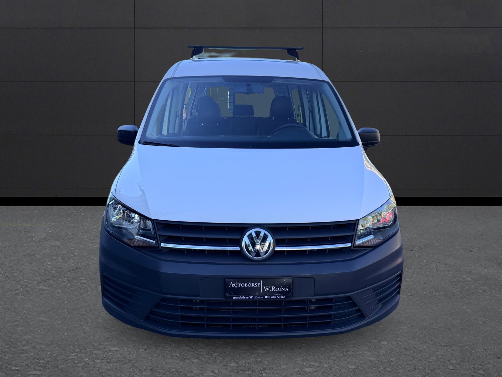 VW Caddy Maxi 1.4TSI BlueMotion Technology-image-7