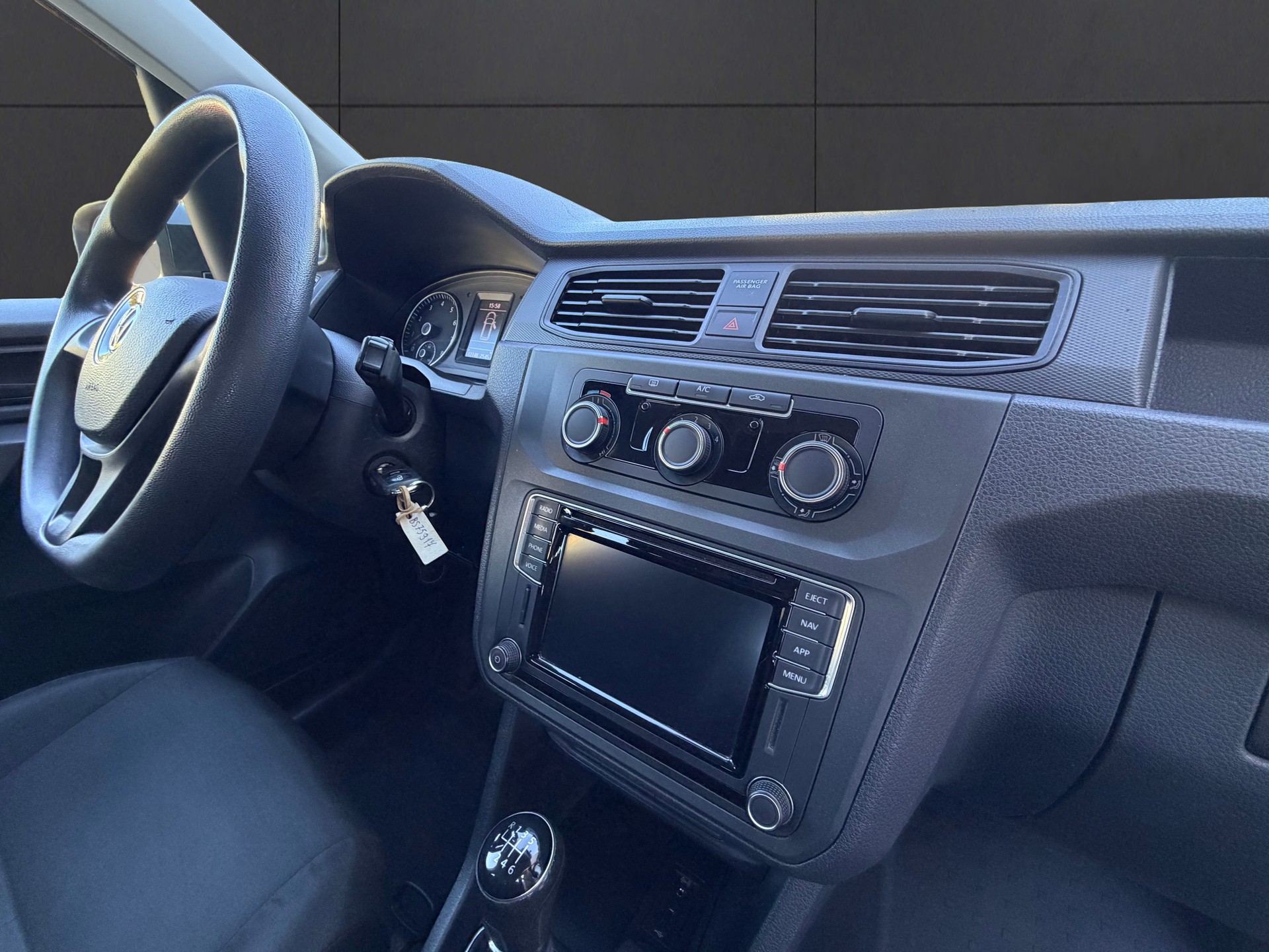 VW Caddy Maxi 1.4TSI BlueMotion Technology-image-9