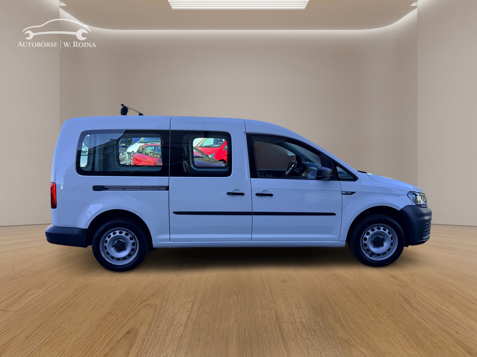 VW Caddy Maxi 1.4TSI BlueMotion Technology-image-1