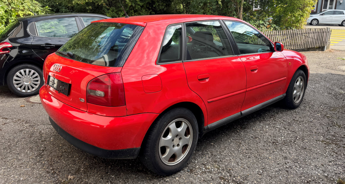 AUDI A3 1.6 Ambition-image-3