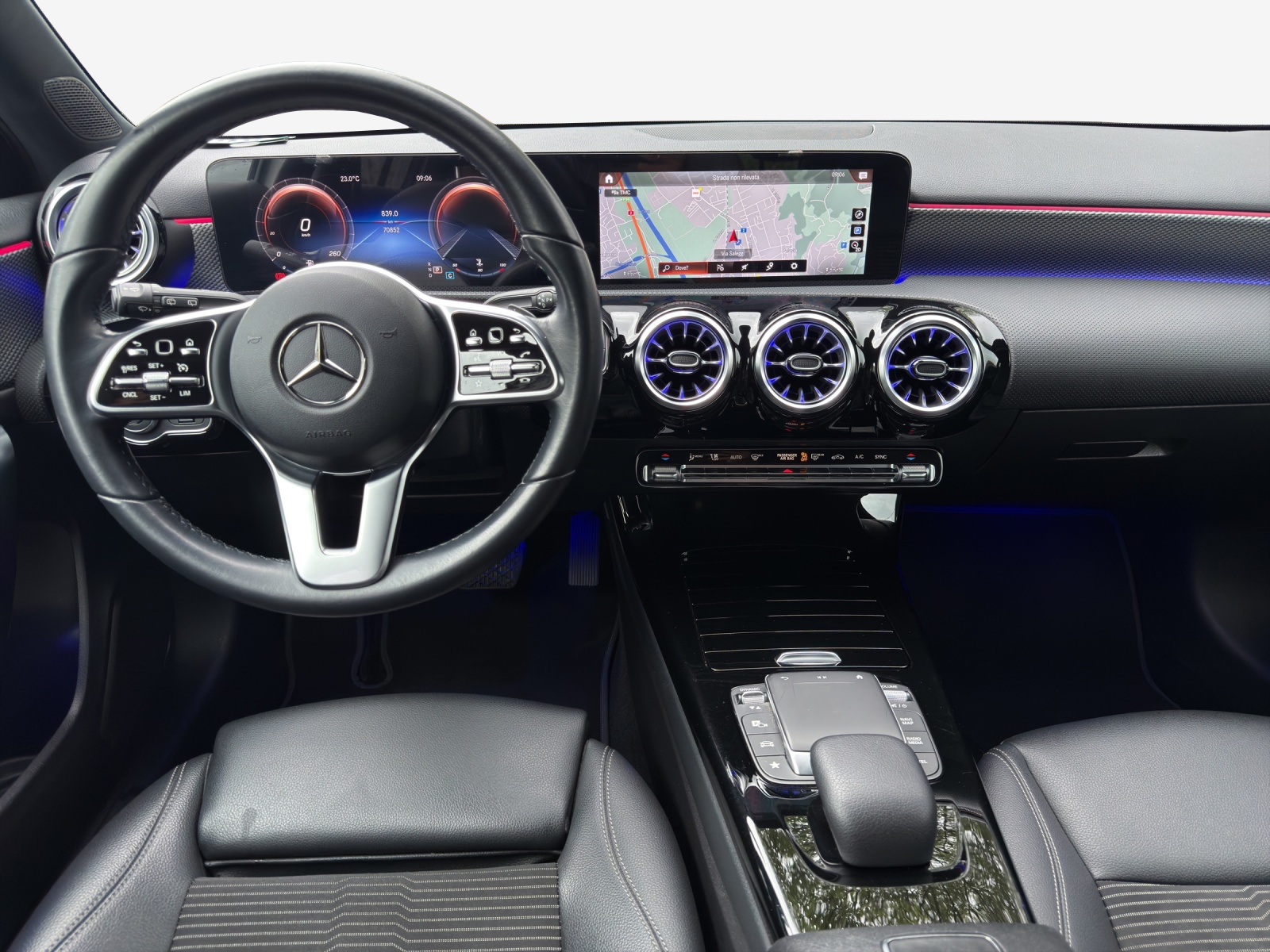 MERCEDES-BENZ A 180 Night Star 7G-DCT-image-8
