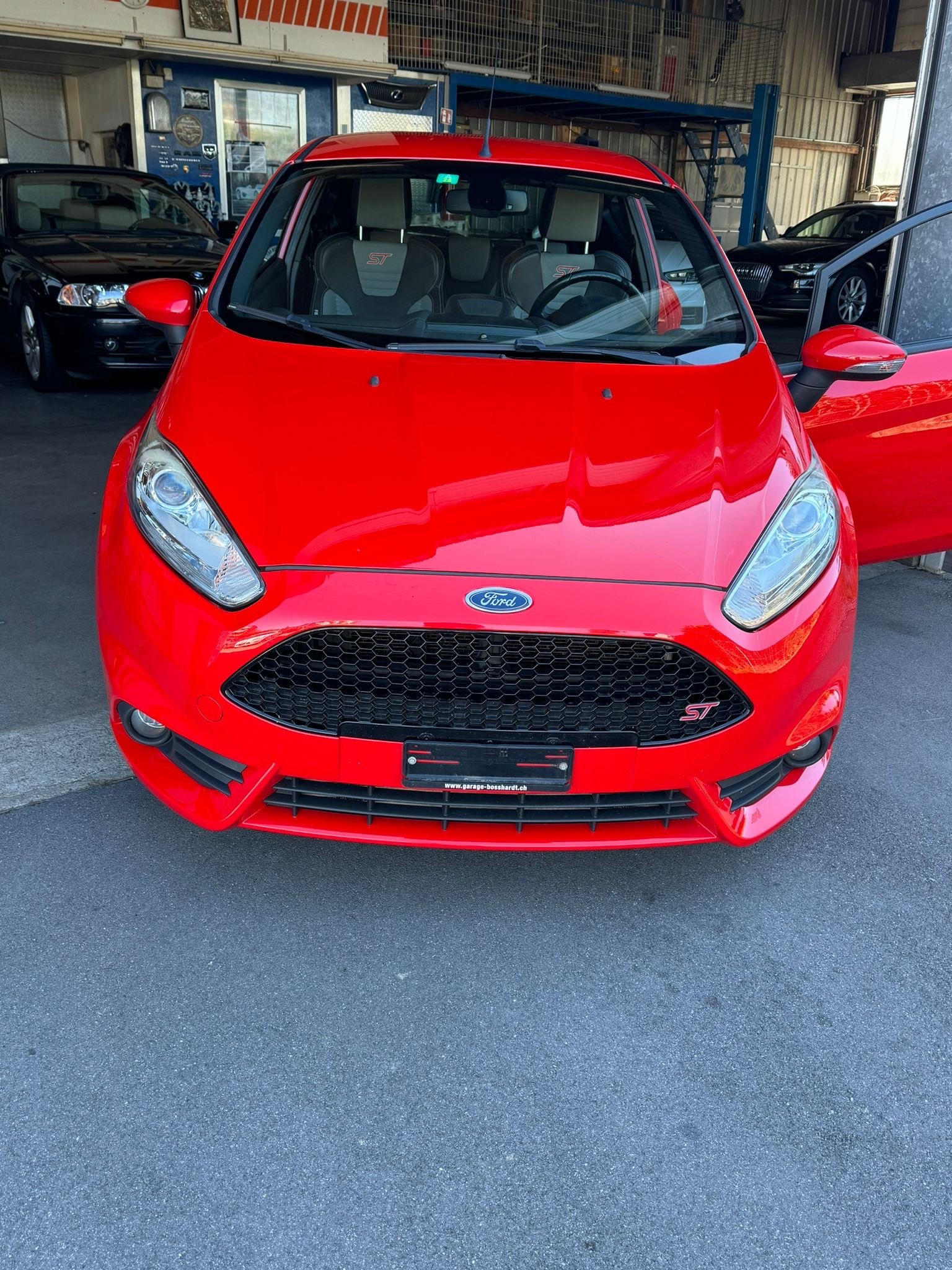 FORD Fiesta 1.6 SCTi ST-2-image-2