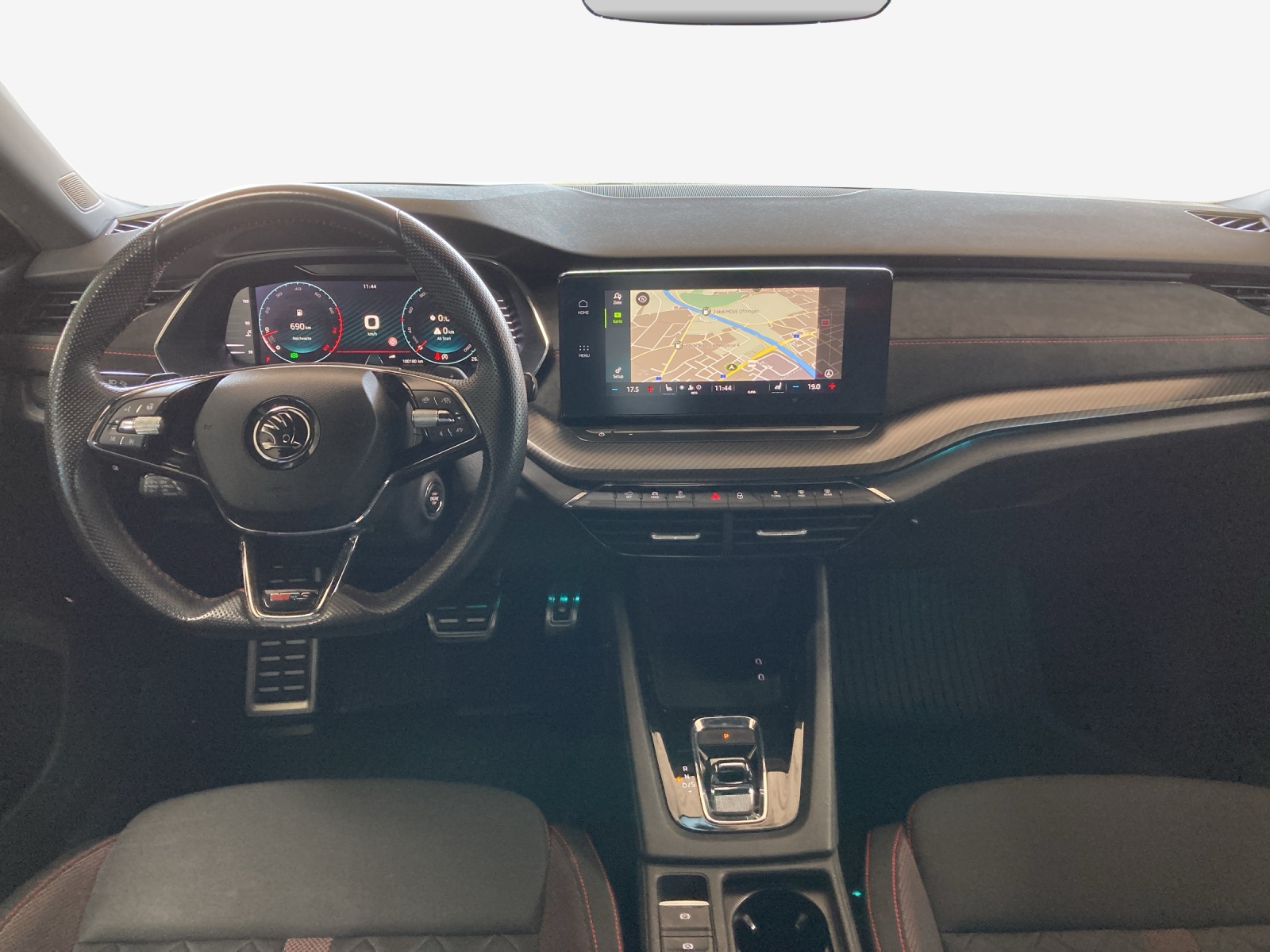 SKODA Octavia Combi 2.0 TSI DSG RS-image-8