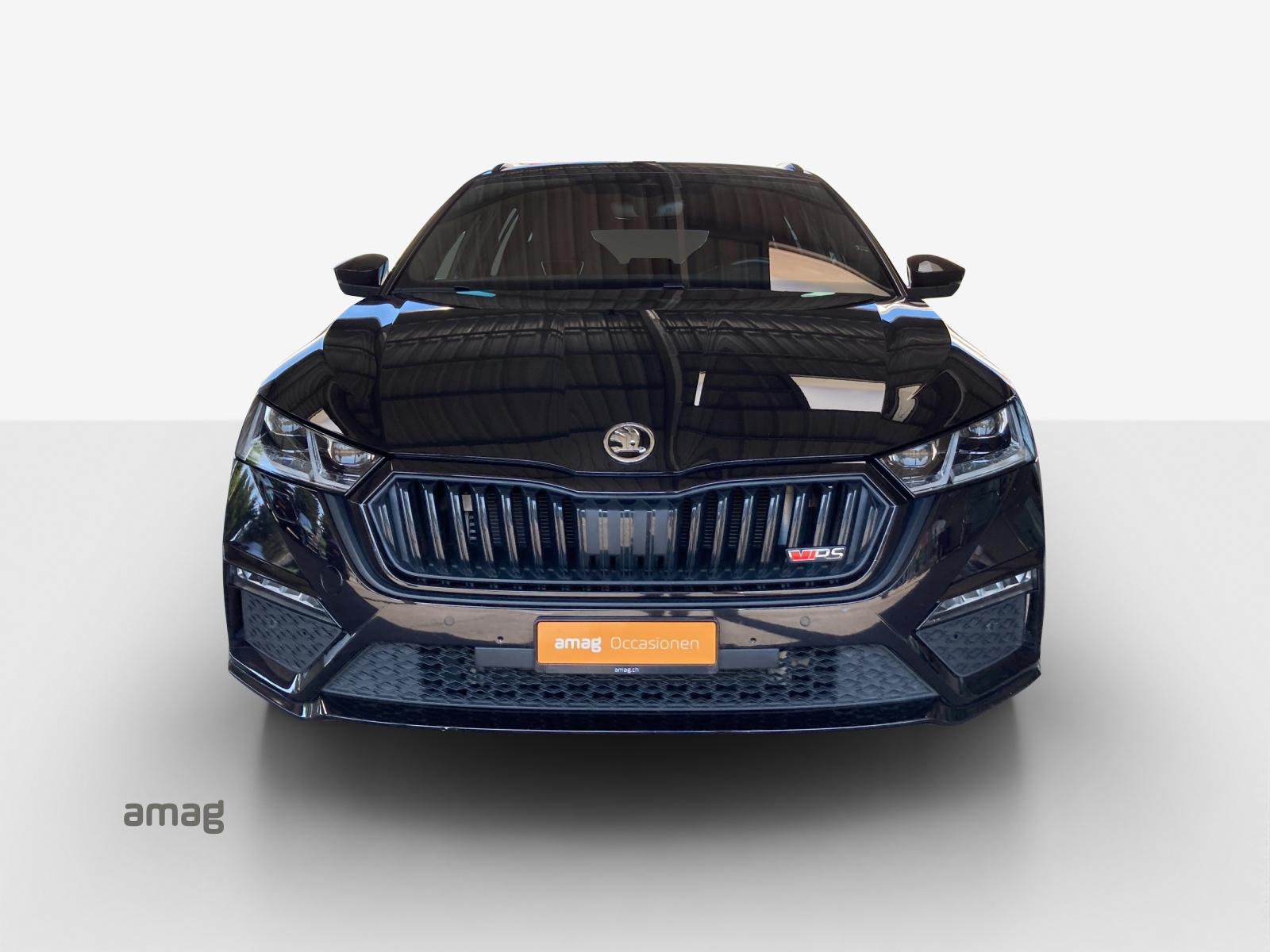 SKODA Octavia Combi 2.0 TSI DSG RS-image-6