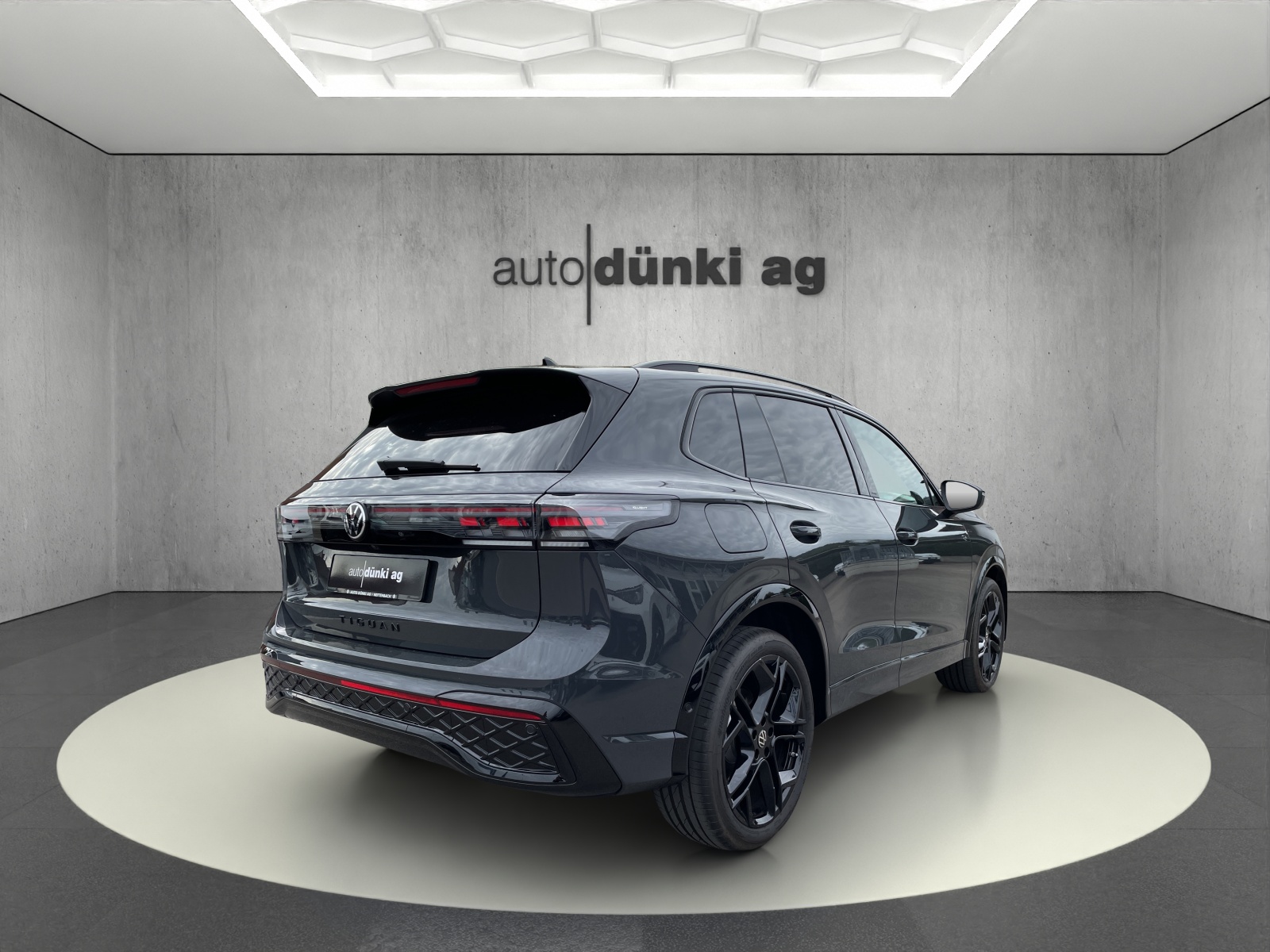 VW Tiguan 1.5 TSI evo2 mHEV R-Line DSG-image-3