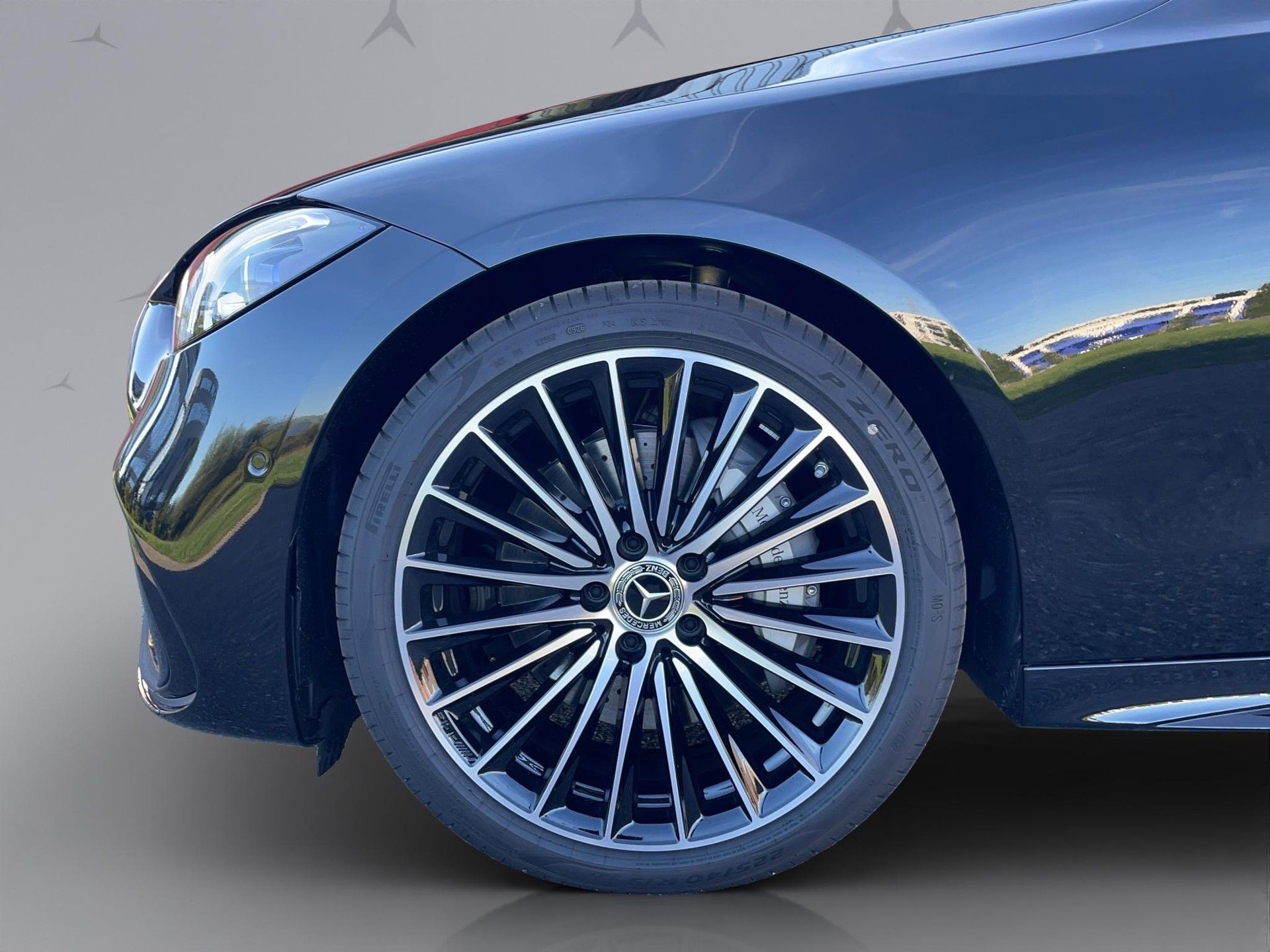 MERCEDES-BENZ C-Klasse W206 C 220 d AMG Line 4matic-image-2