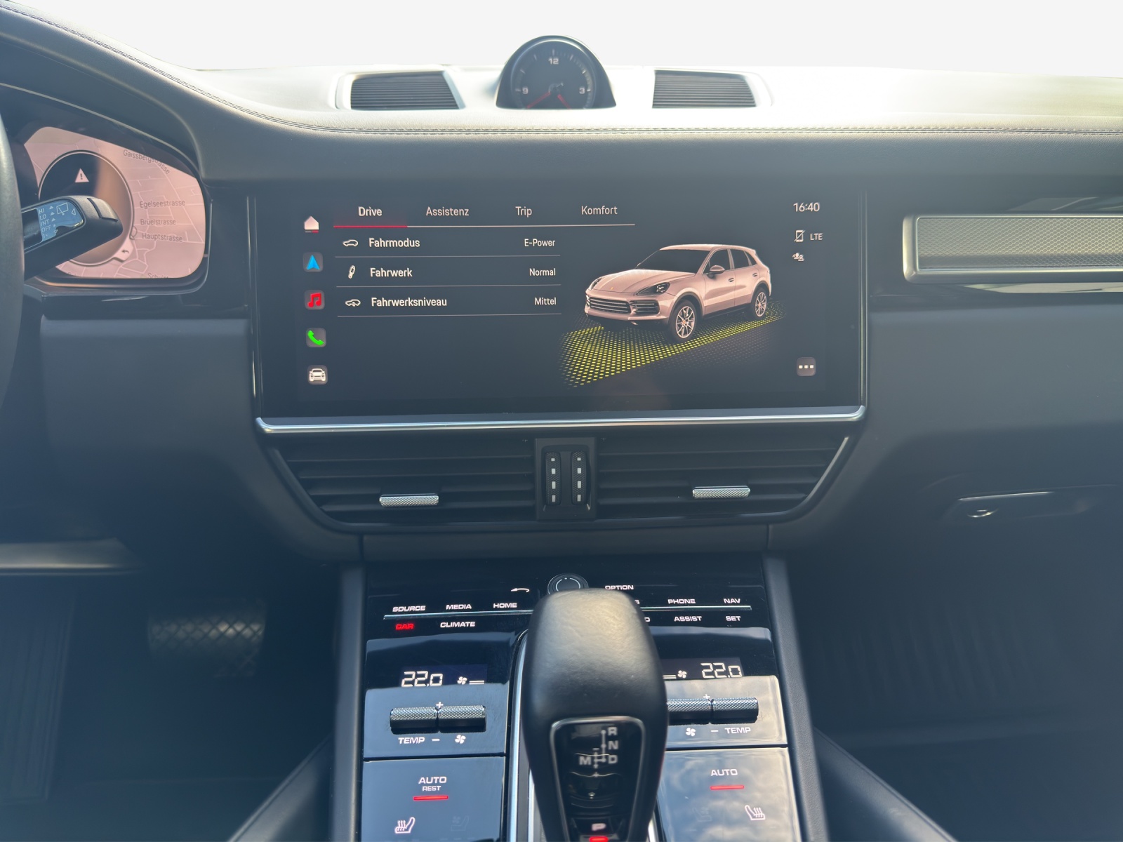 PORSCHE Cayenne E-Hybrid Platinum Edition-image-10
