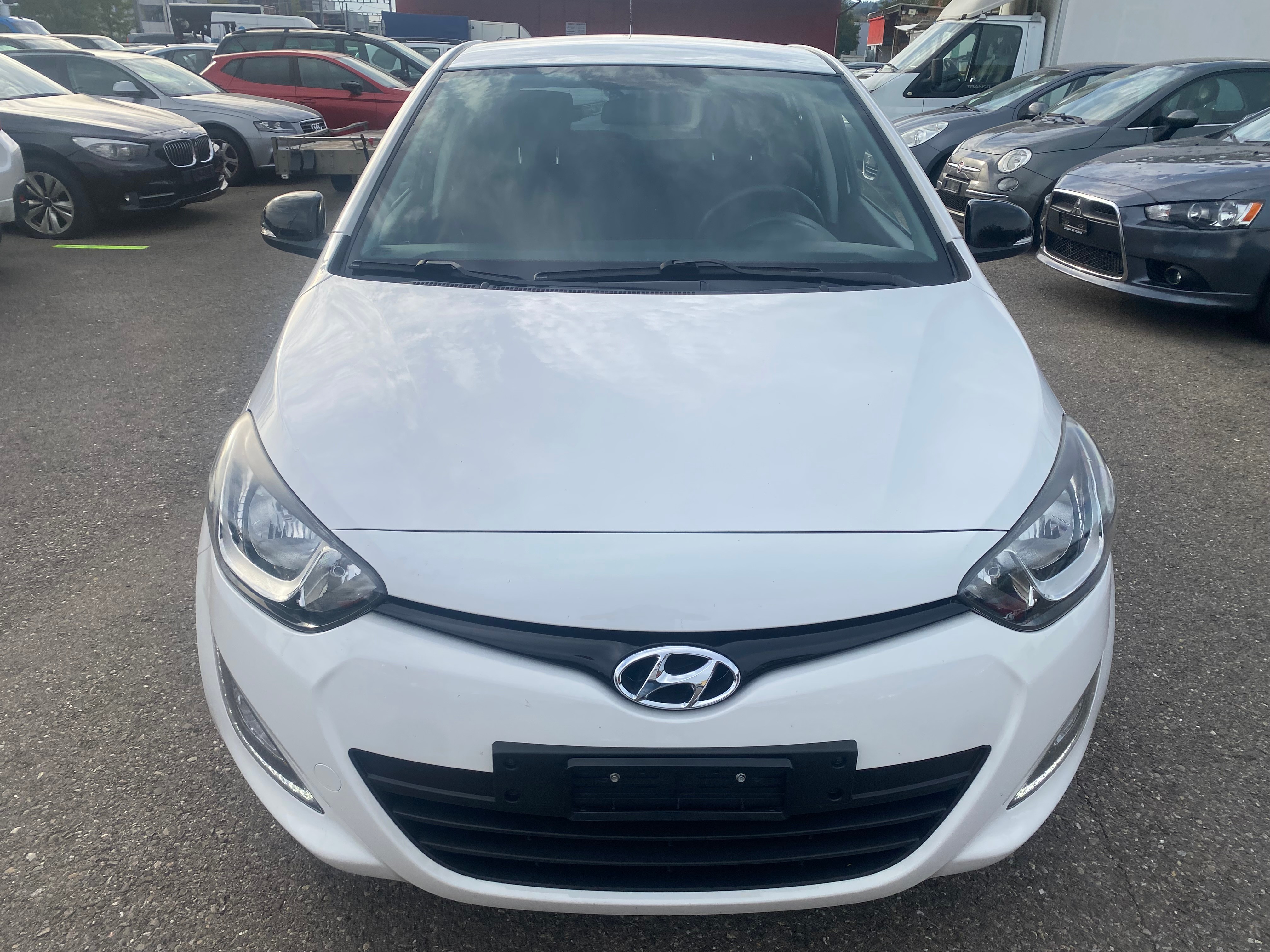 Car photo