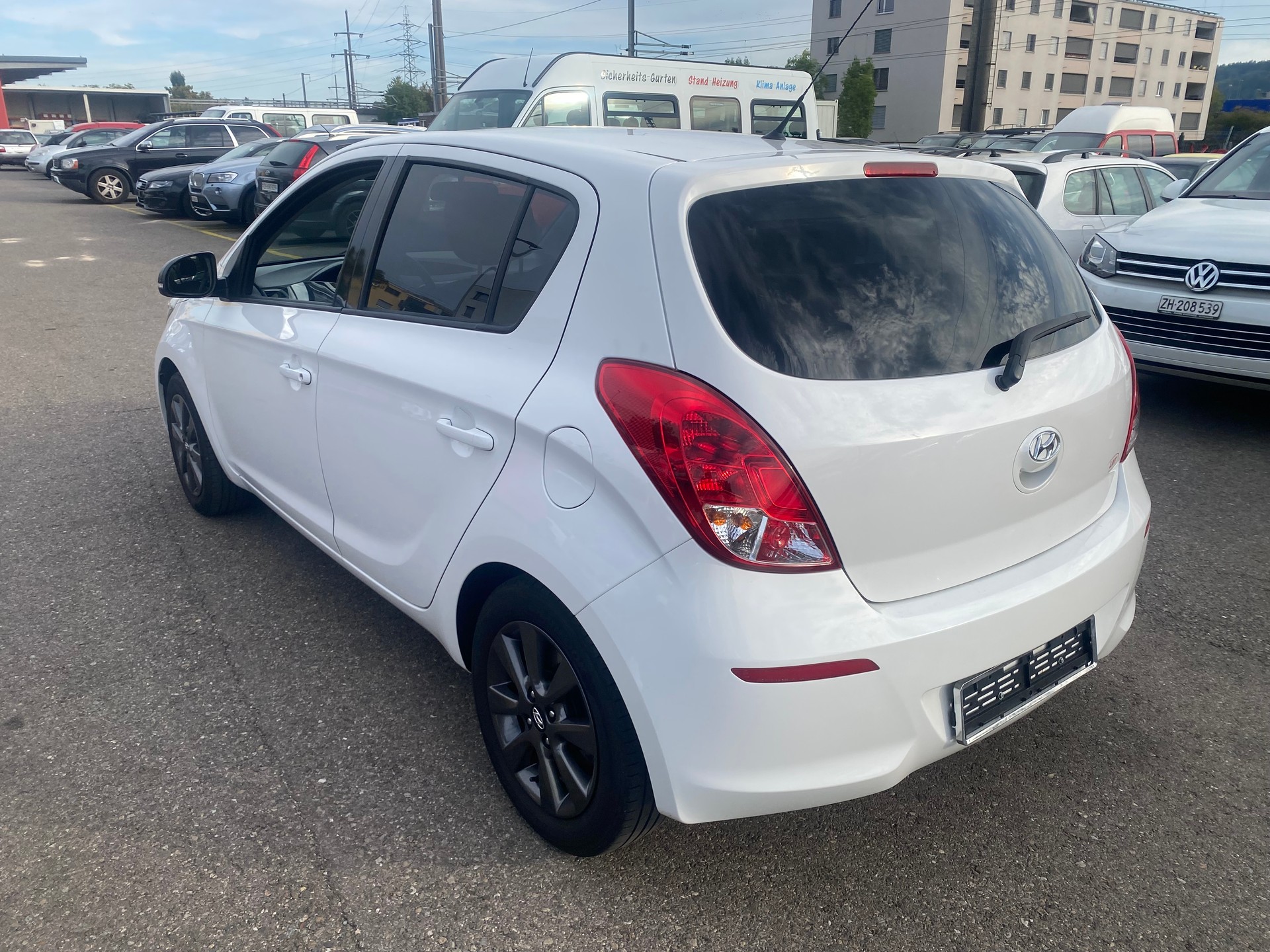 HYUNDAI i20 1.2 Pica-image-5