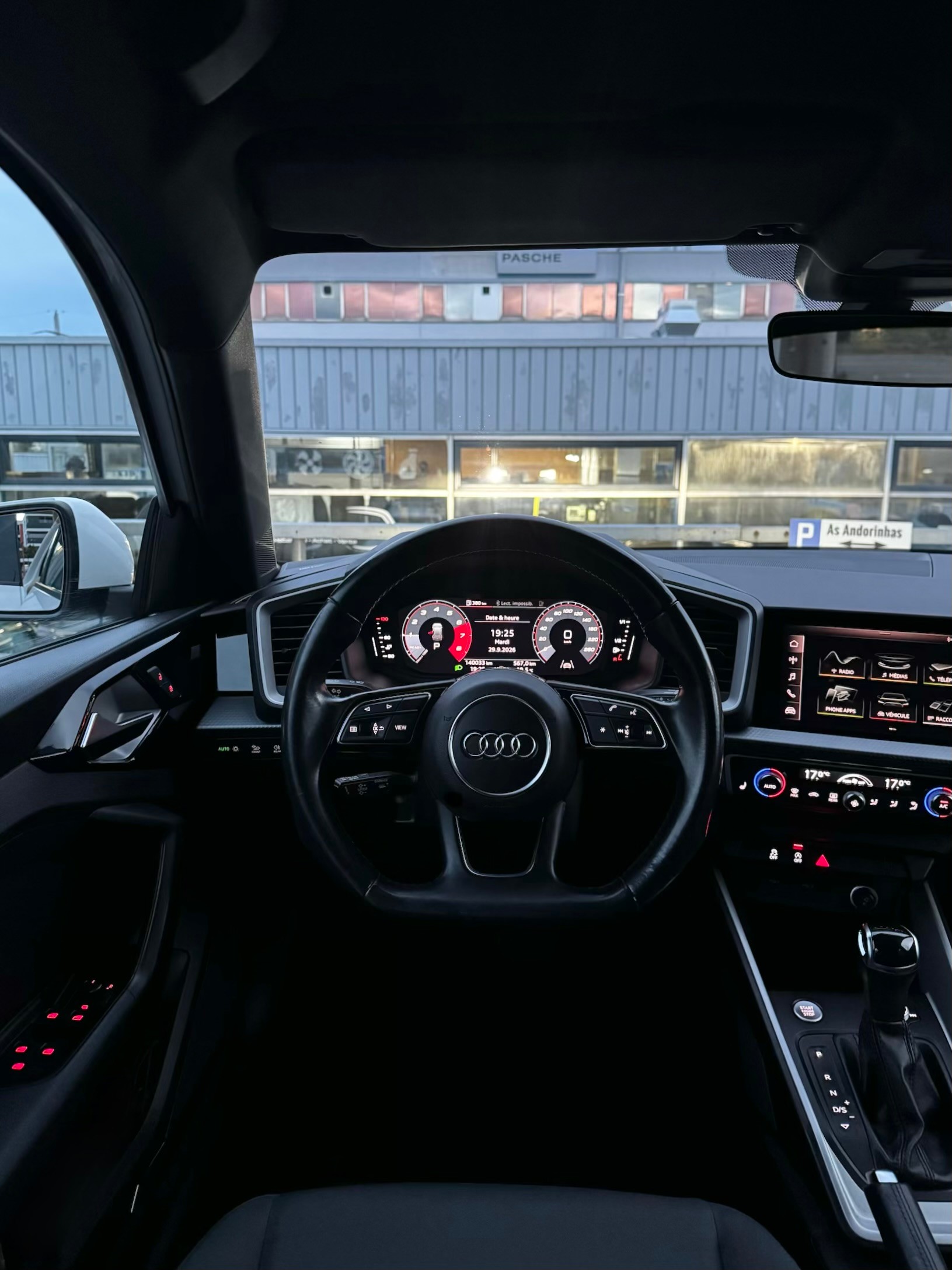 AUDI Sportback-image-10