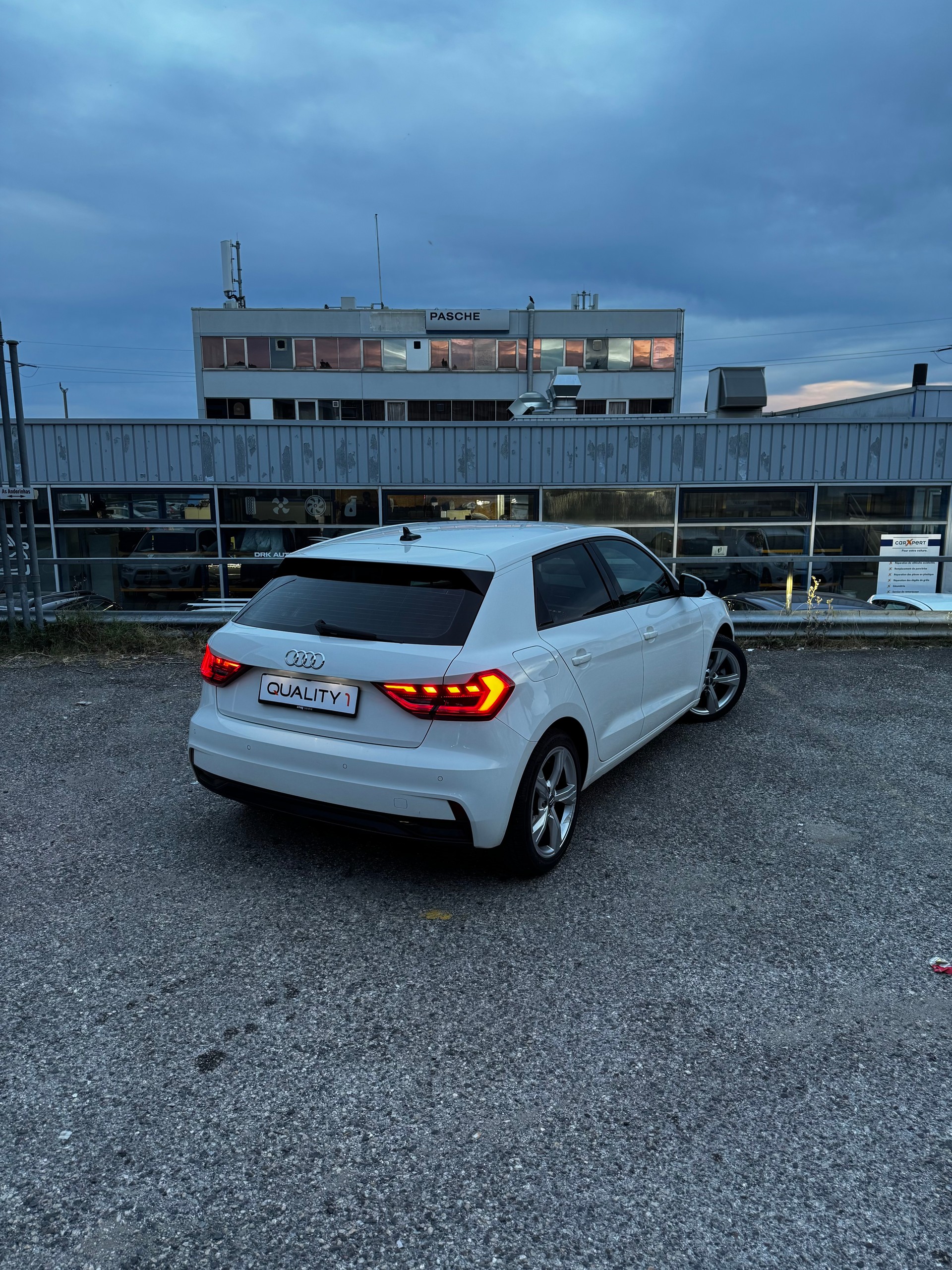 AUDI Sportback-image-5
