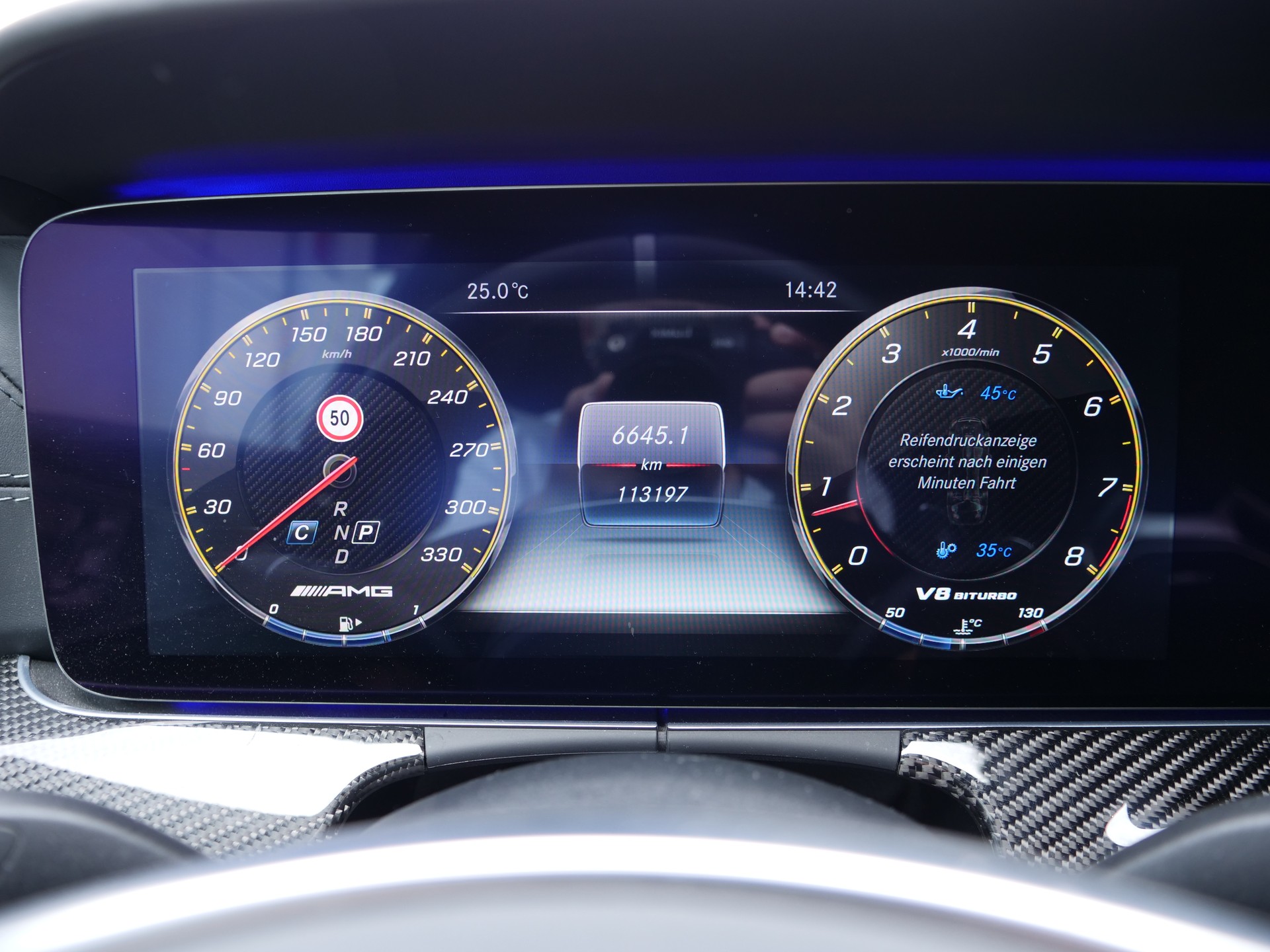 MERCEDES-BENZ E 63 AMG S Speedshift 4Matic *GRAU MATT*-image-14