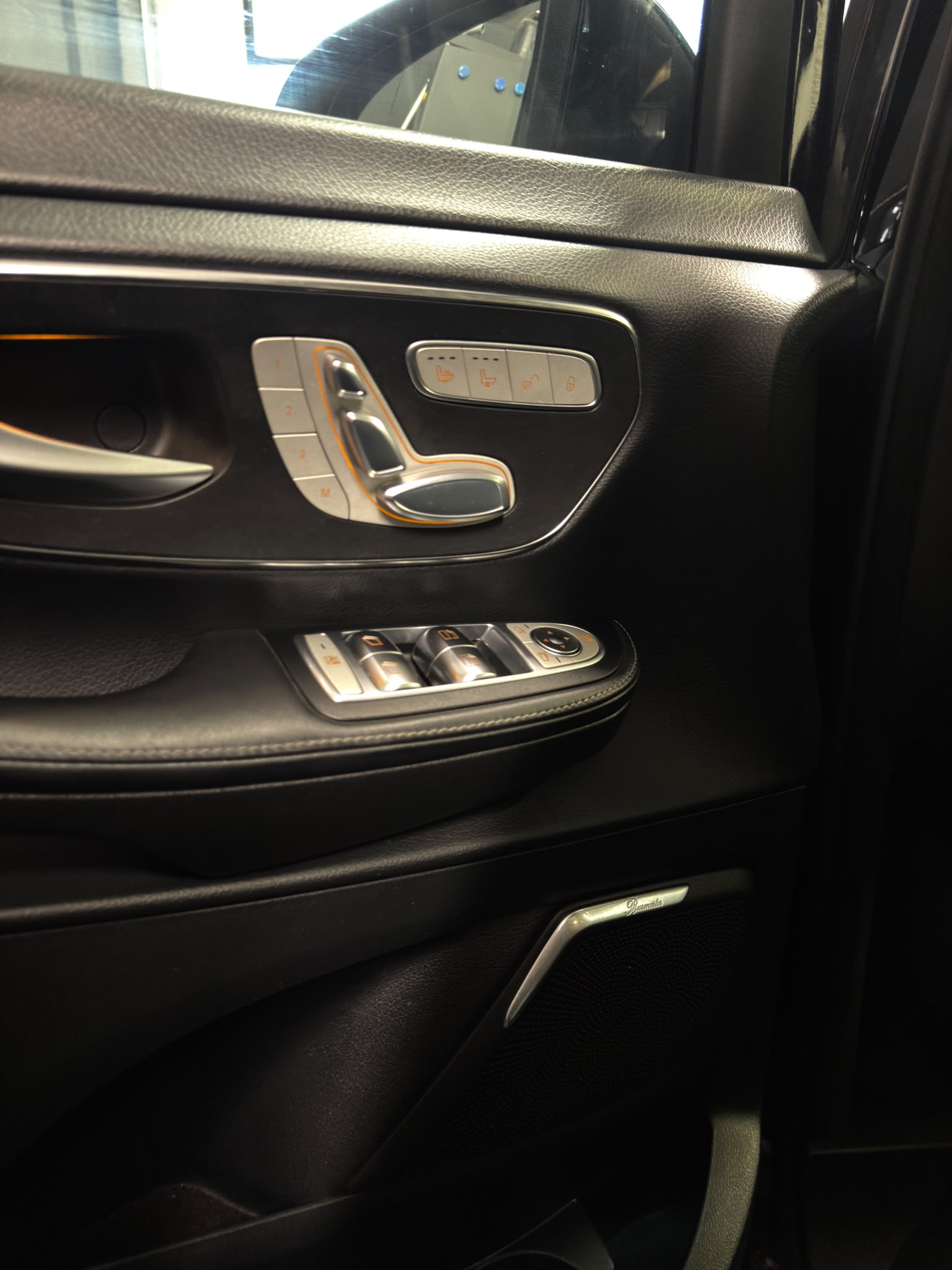 MERCEDES-BENZ V 250 d Avantgarde lang 4Matic 7G-Tronic-image-8