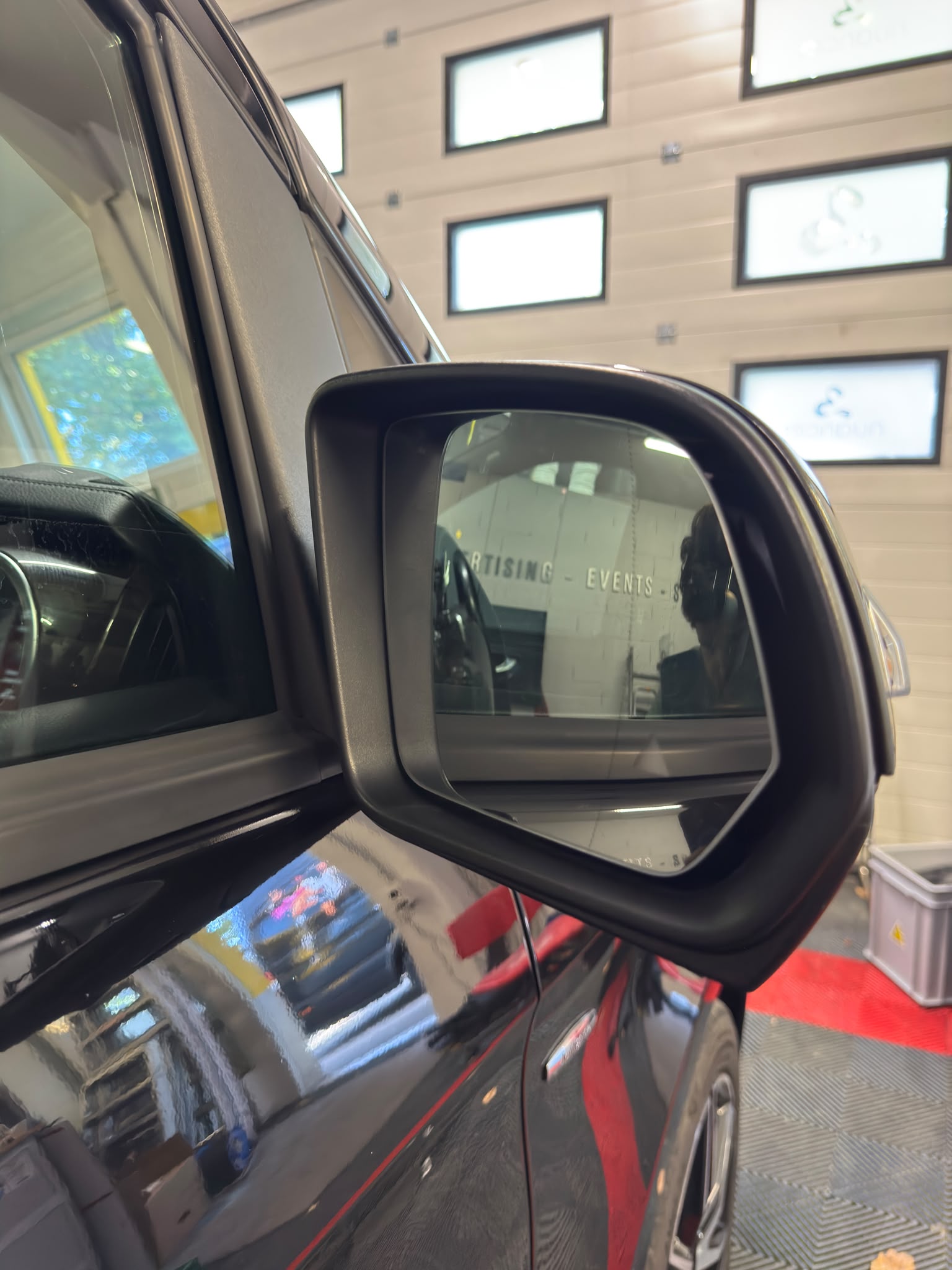 MERCEDES-BENZ V 250 d Avantgarde lang 4Matic 7G-Tronic-image-14
