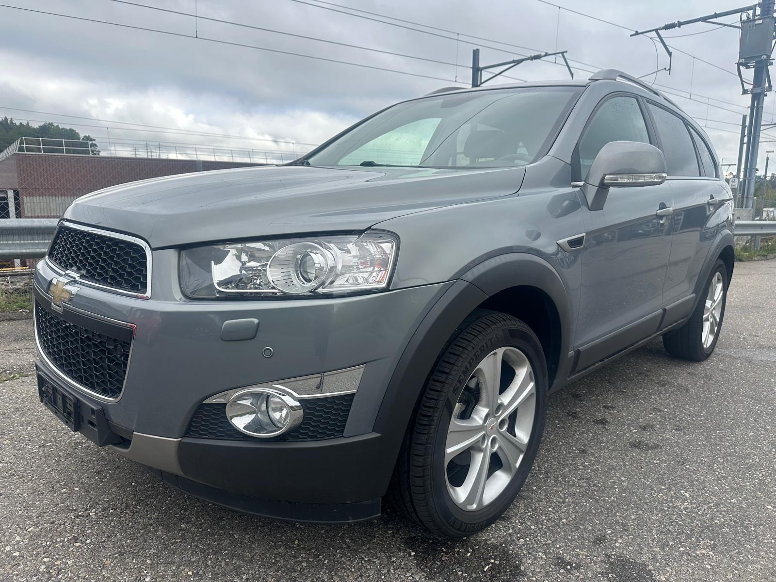CHEVROLET Captiva 2.2 VCDi LTZ 4WD Automatic-image-0