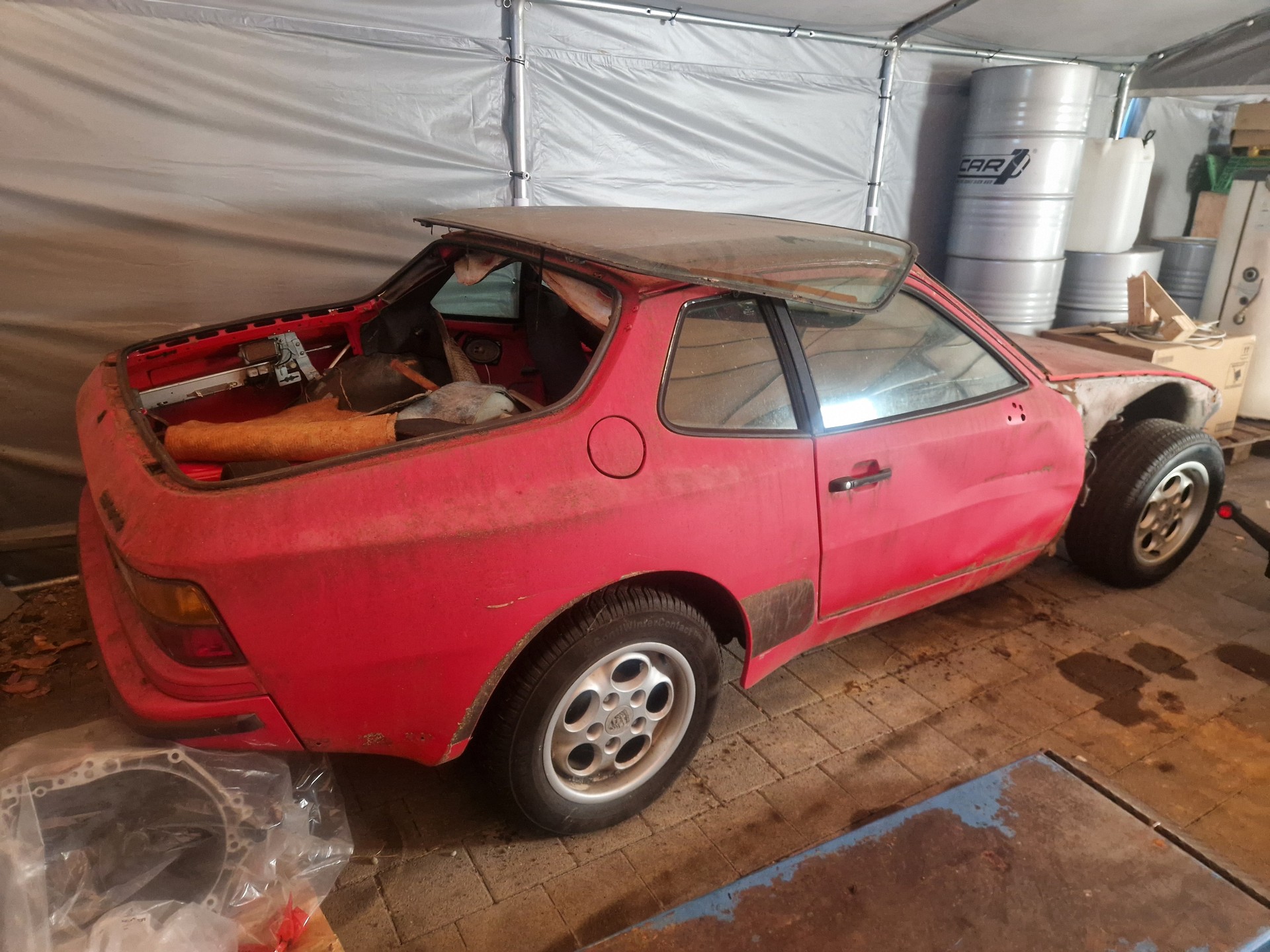 PORSCHE 944 2.5 163 PS-image-1