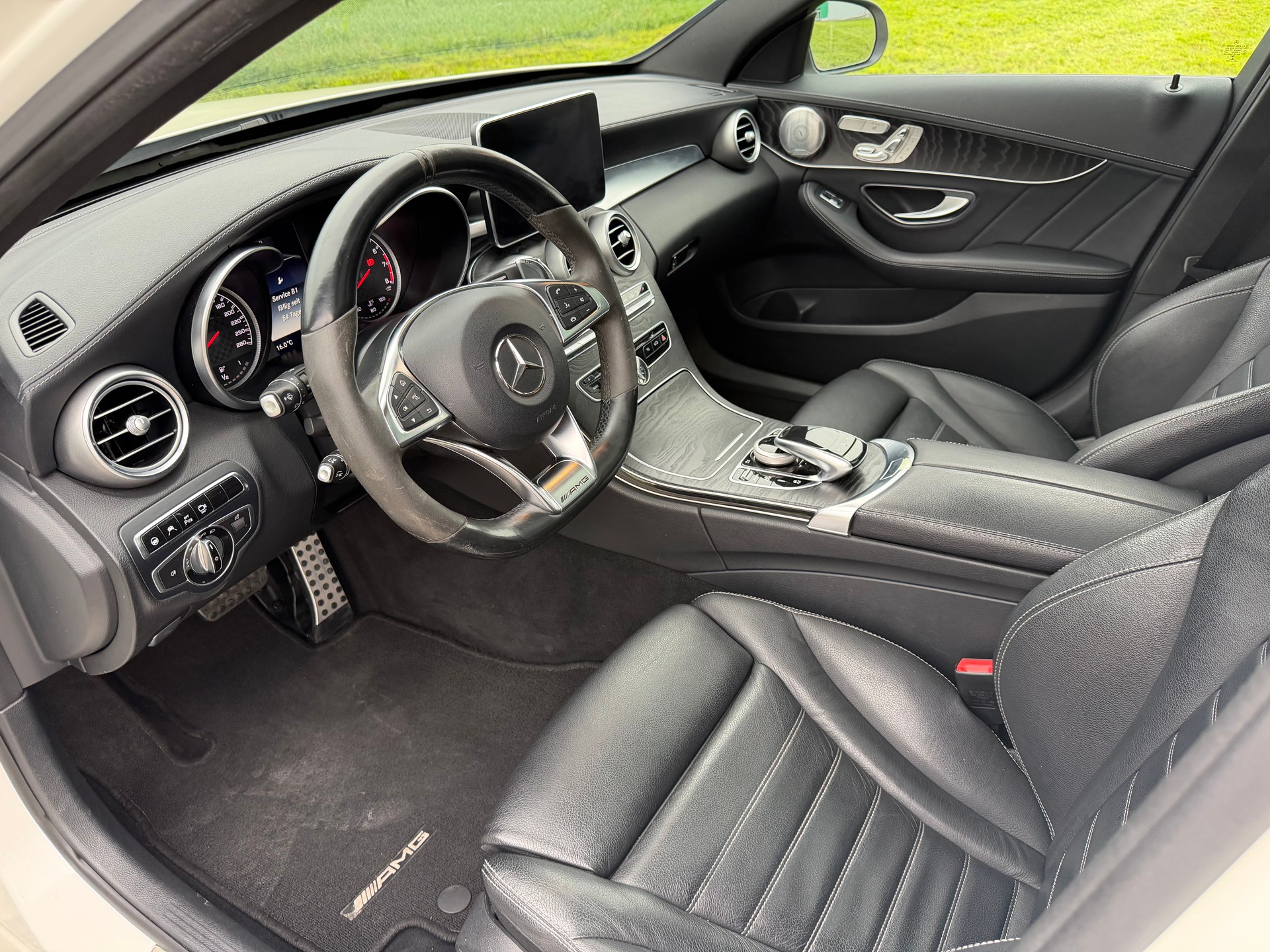 MERCEDES-BENZ C 450 AMG 4Matic 7G-Tronic-image-8