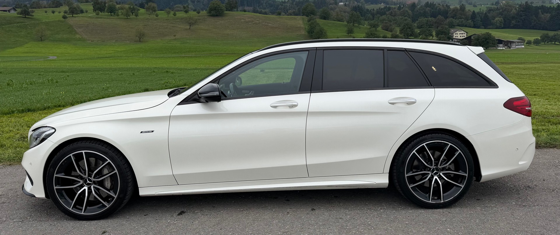 MERCEDES-BENZ C 450 AMG 4Matic 7G-Tronic-image-2