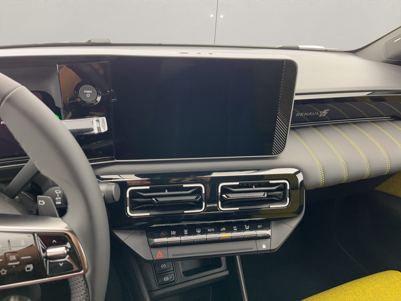 RENAULT R5 E-Tech Comfort Range iconic five-image-11