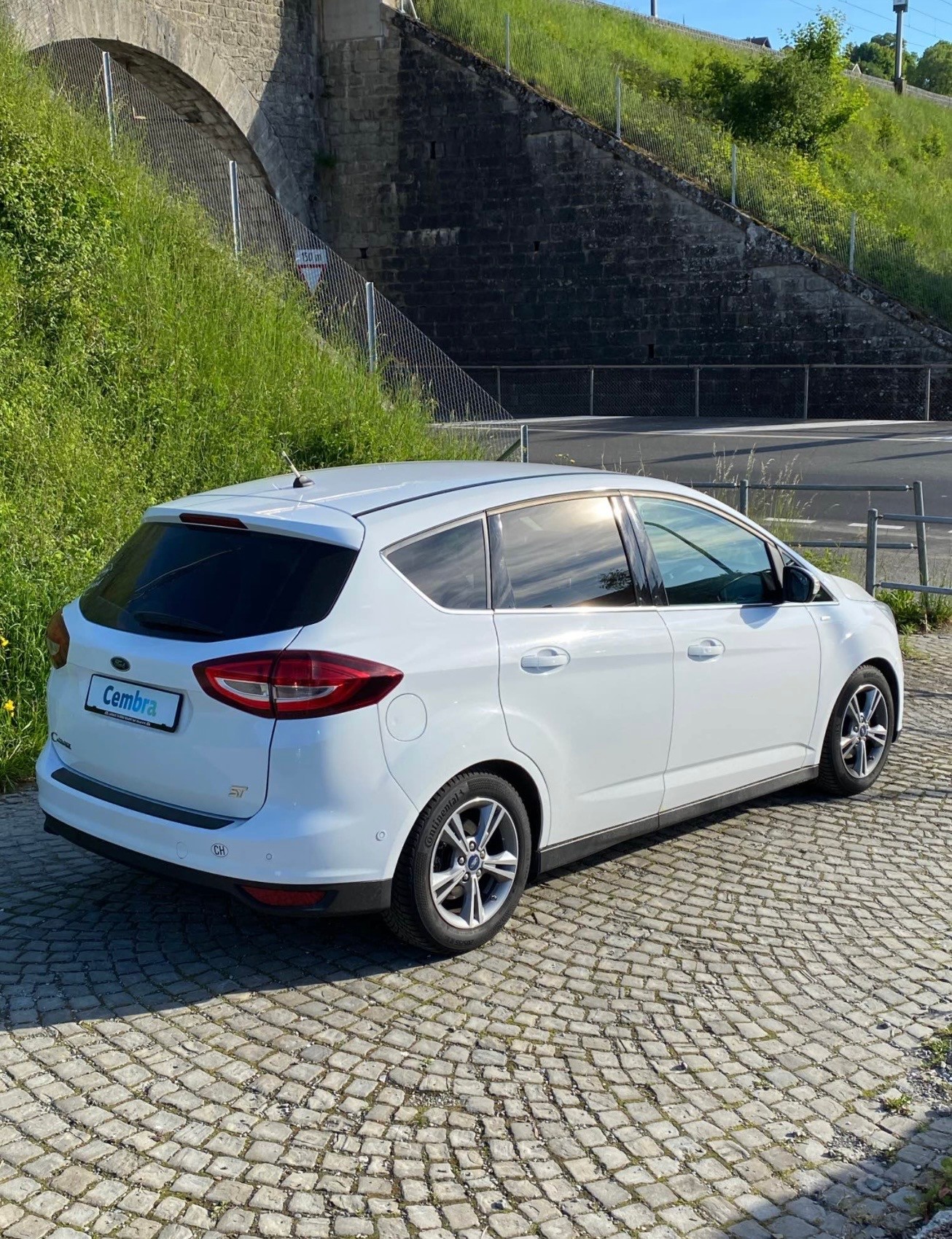 FORD C-Max 1.0 SCTi Trend-image-2
