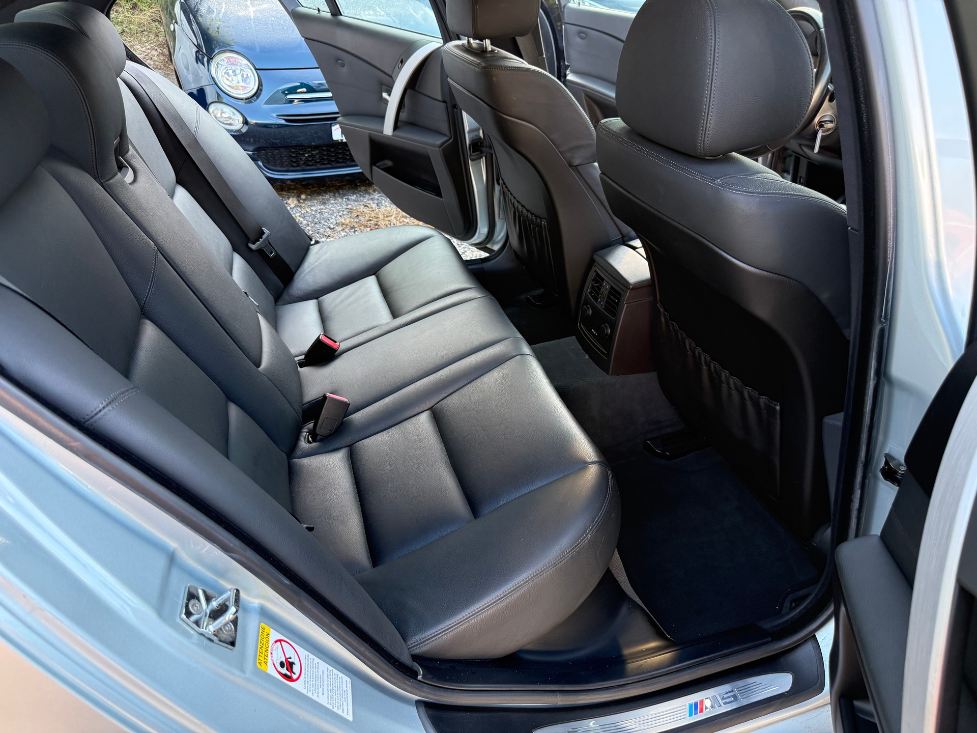 BMW M5-image-9