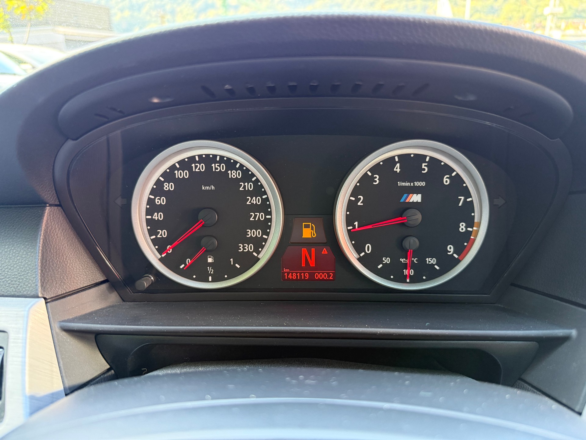 BMW M5-image-7