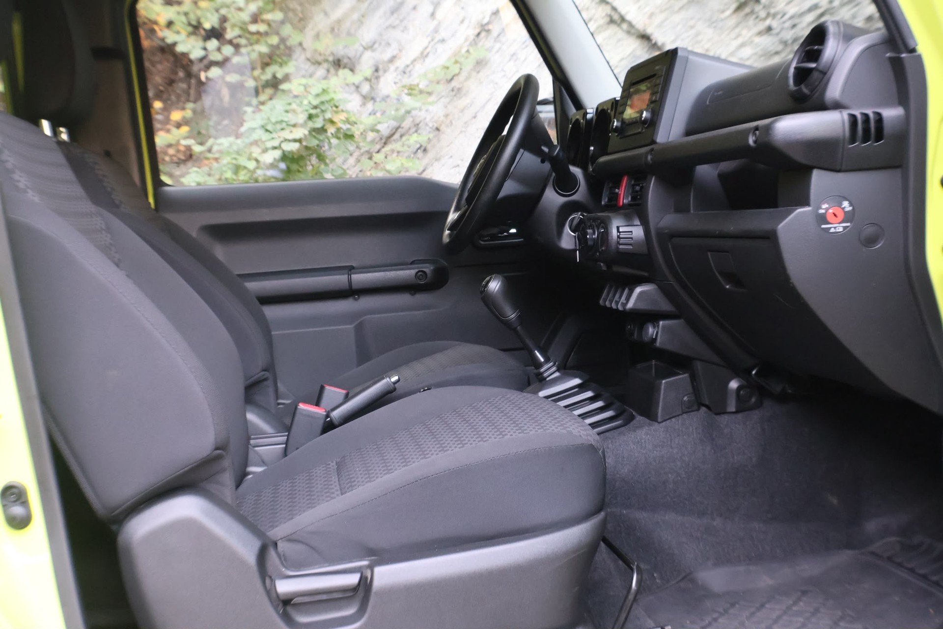 SUZUKI Jimny 1.5 Compact+ 4x4-image-8