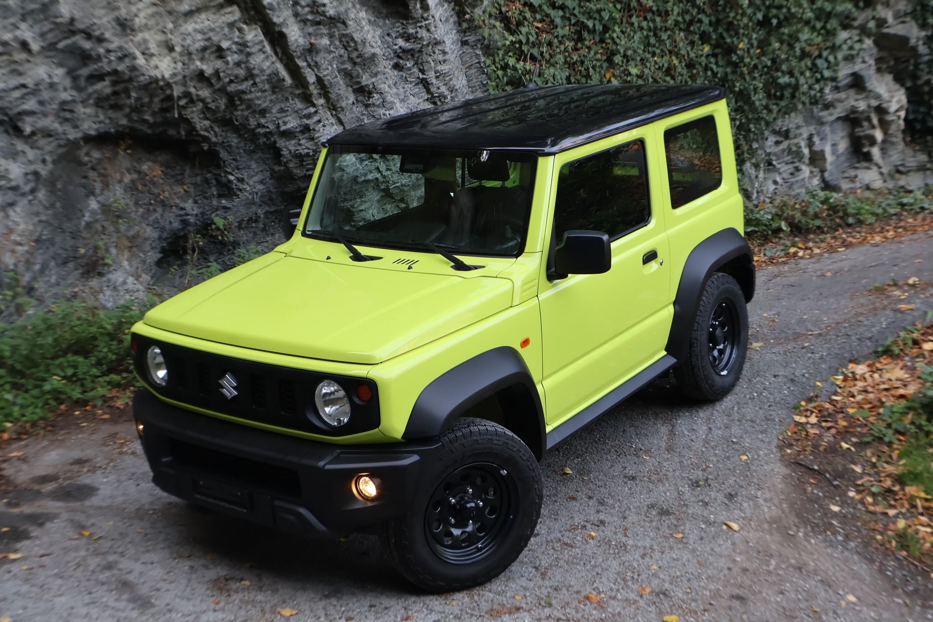 SUZUKI Jimny 1.5 Compact+ 4x4-image-4