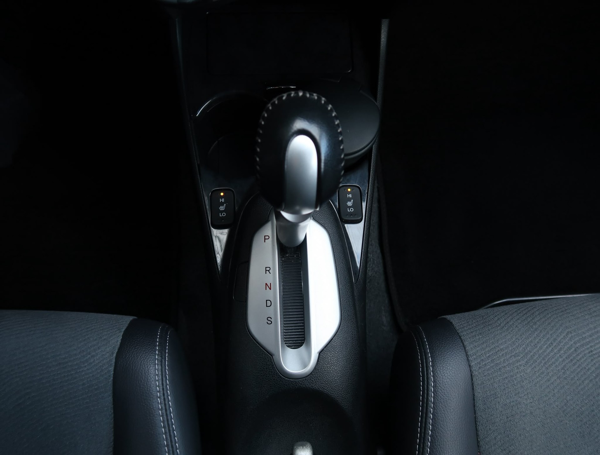 HONDA Insight 1.3i Hybrid Elegance CVT-image-17