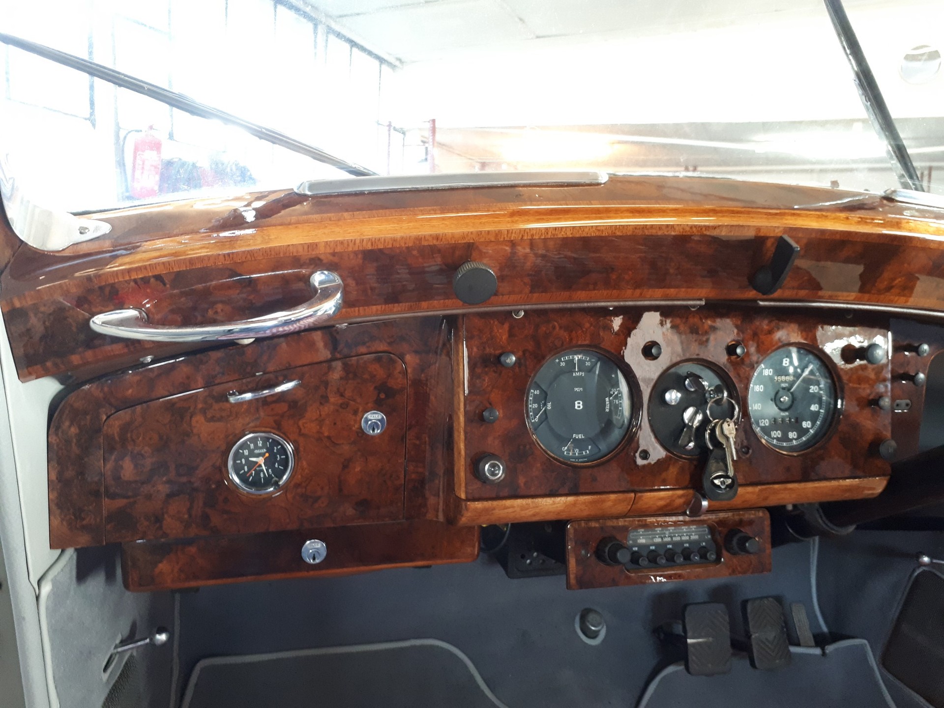 BENTLEY MarK VI-image-9