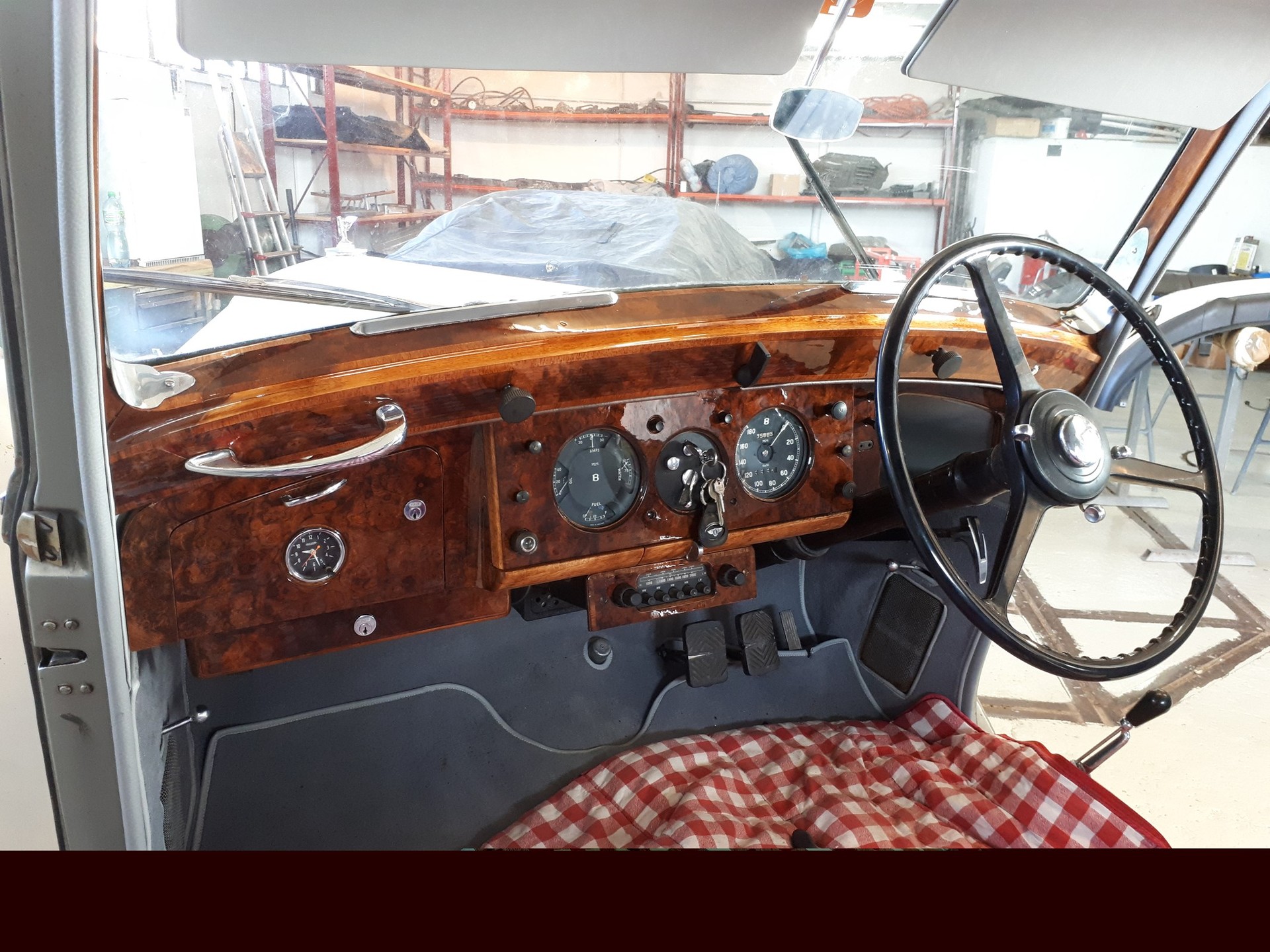 BENTLEY MarK VI-image-10