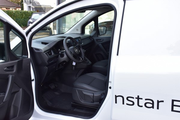 NISSAN Townstar 45kWh Acenta-image-1