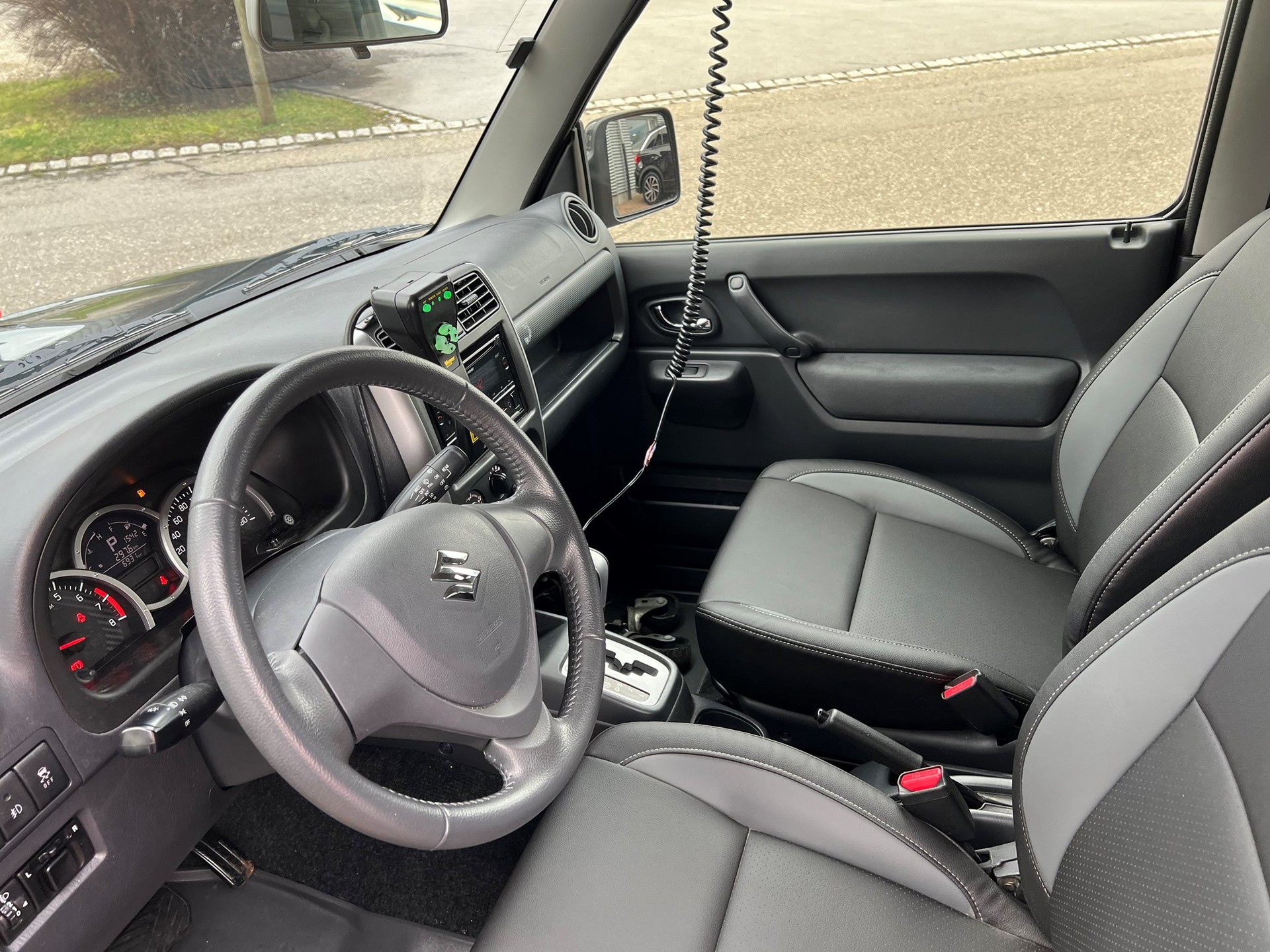 SUZUKI Jimny 1.3 16V Sergio Cellano Automatic-image-13