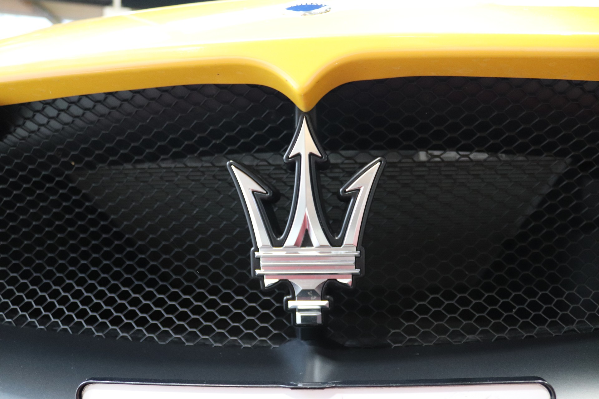 MASERATI MC 20-image-25