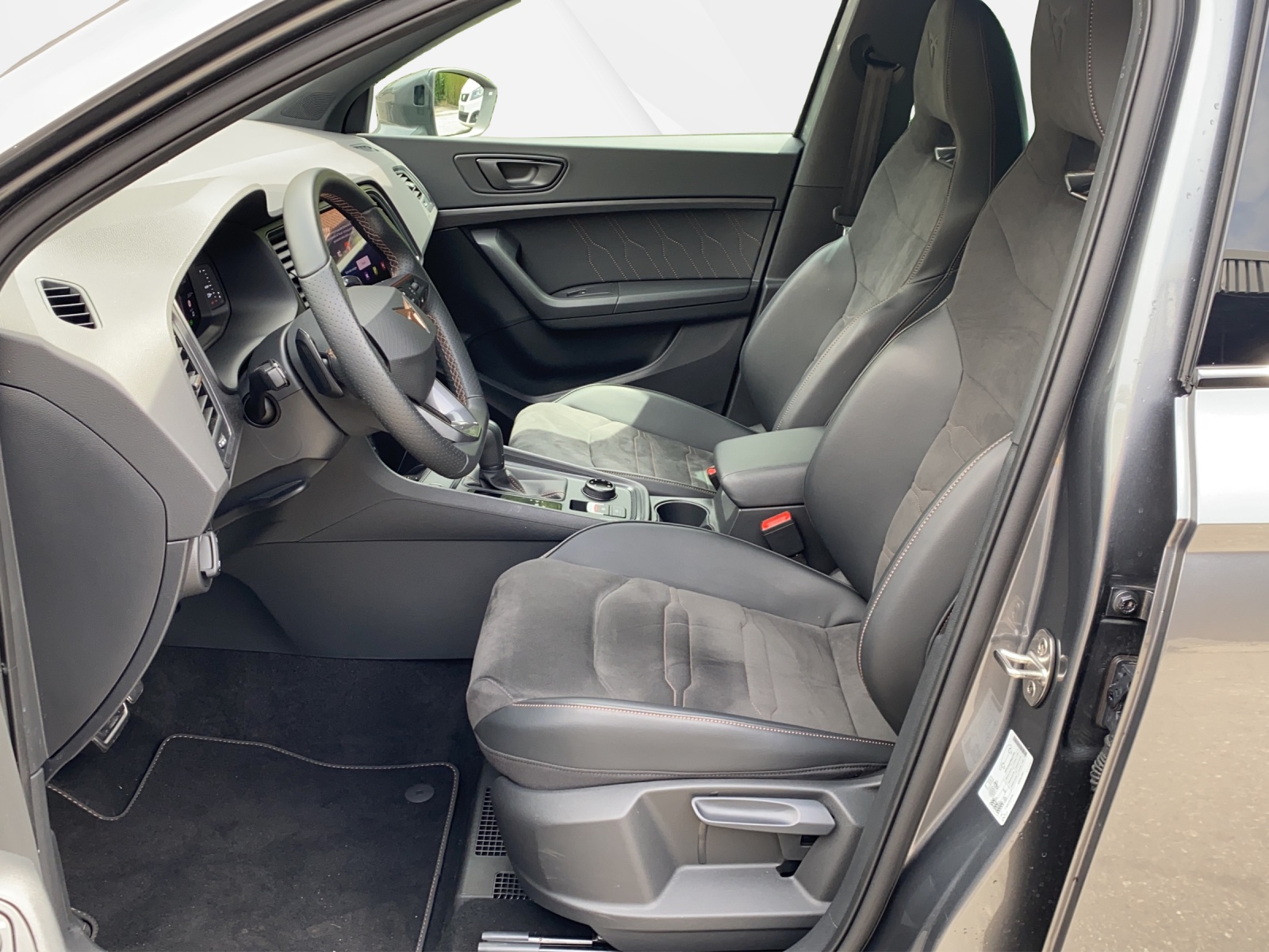 CUPRA Ateca 2.0TSI VZ 4Drive DSG-image-9