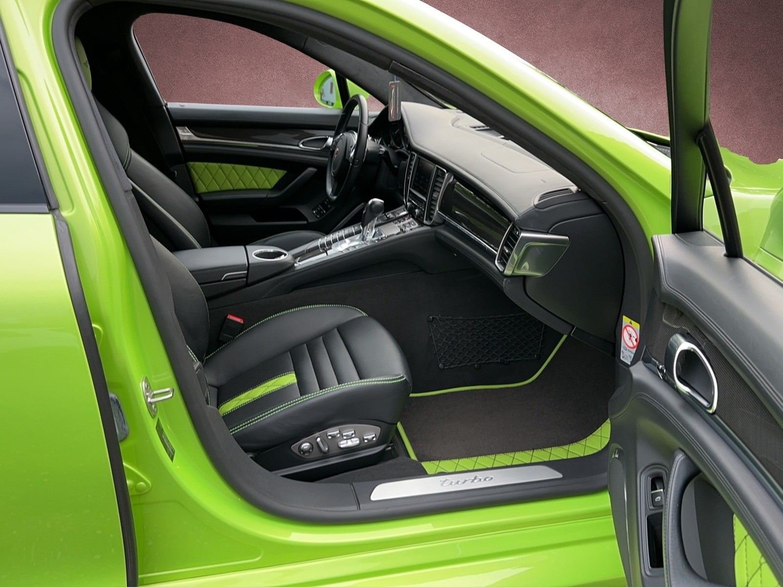 PORSCHE Panamera Fab Design Turbo 4.8 PDK-image-11