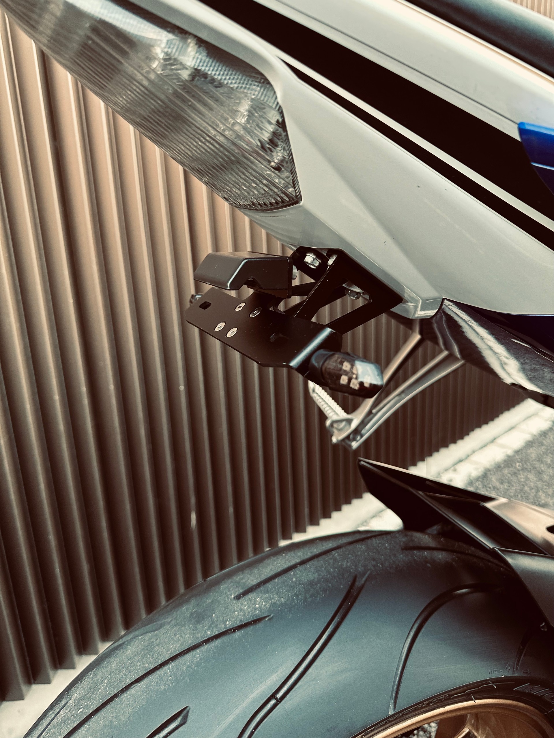 YAMAHA YZF-R6-image-7