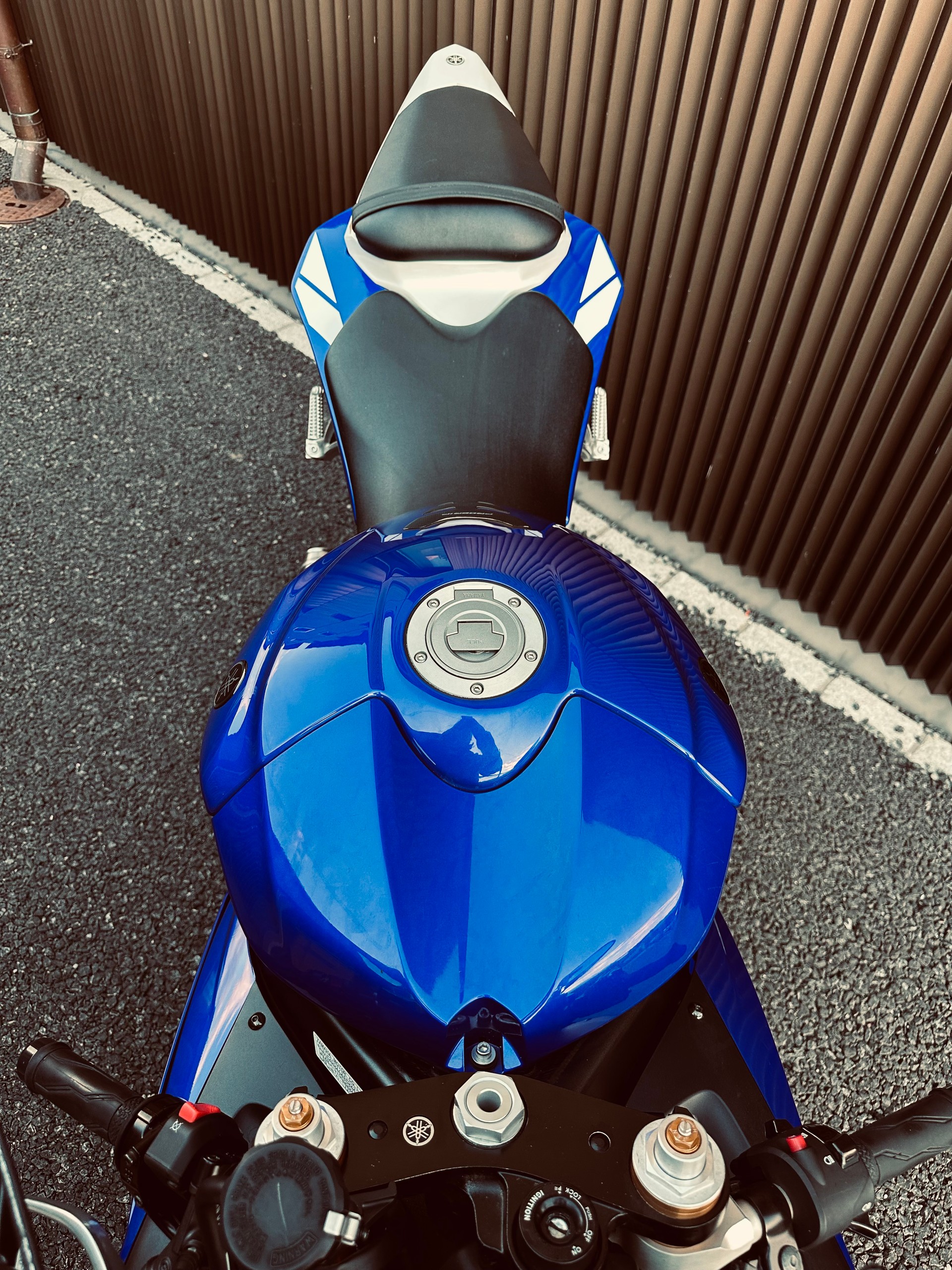 YAMAHA YZF-R6-image-6