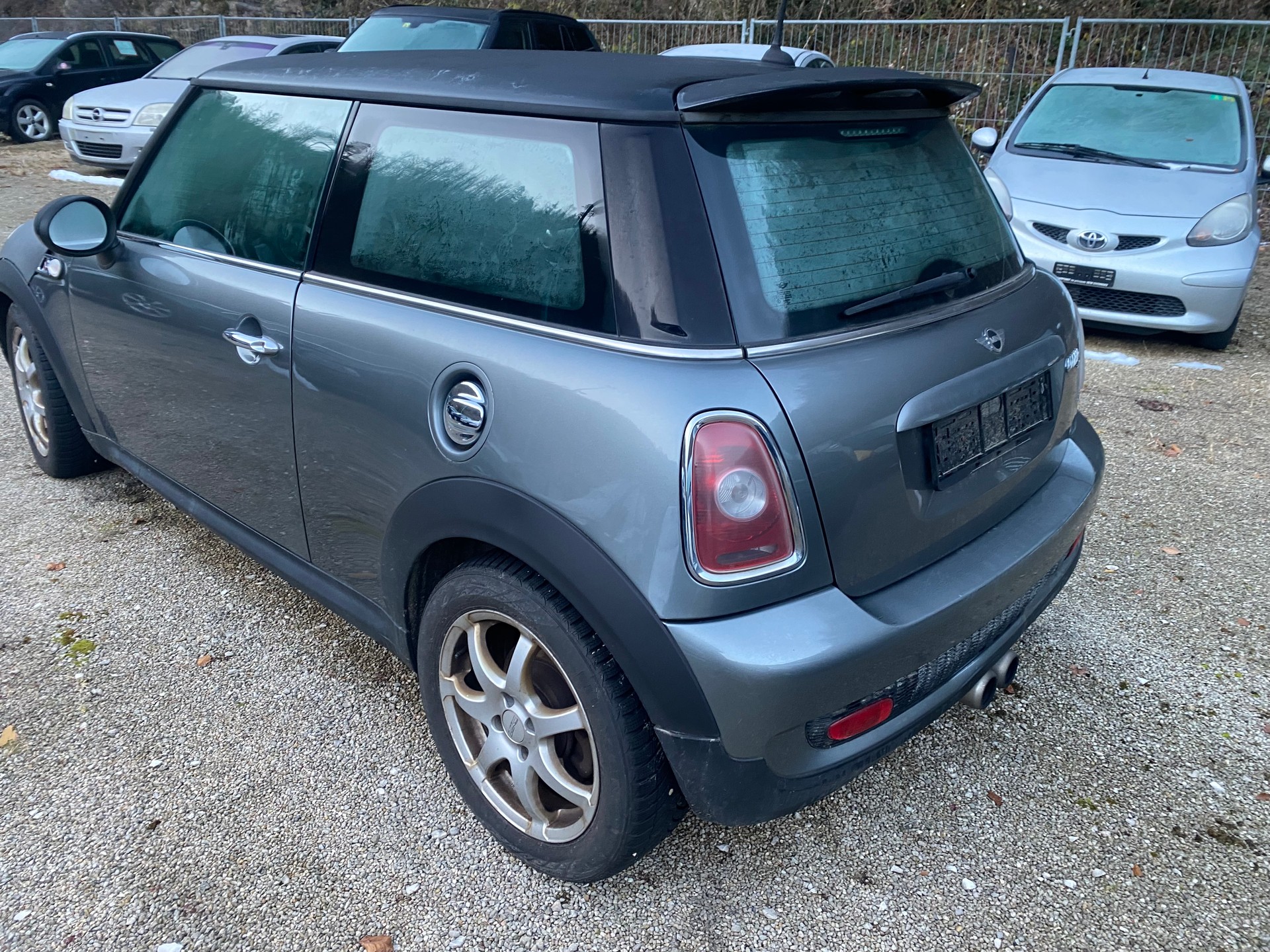 MINI Mini Cooper S-image-2