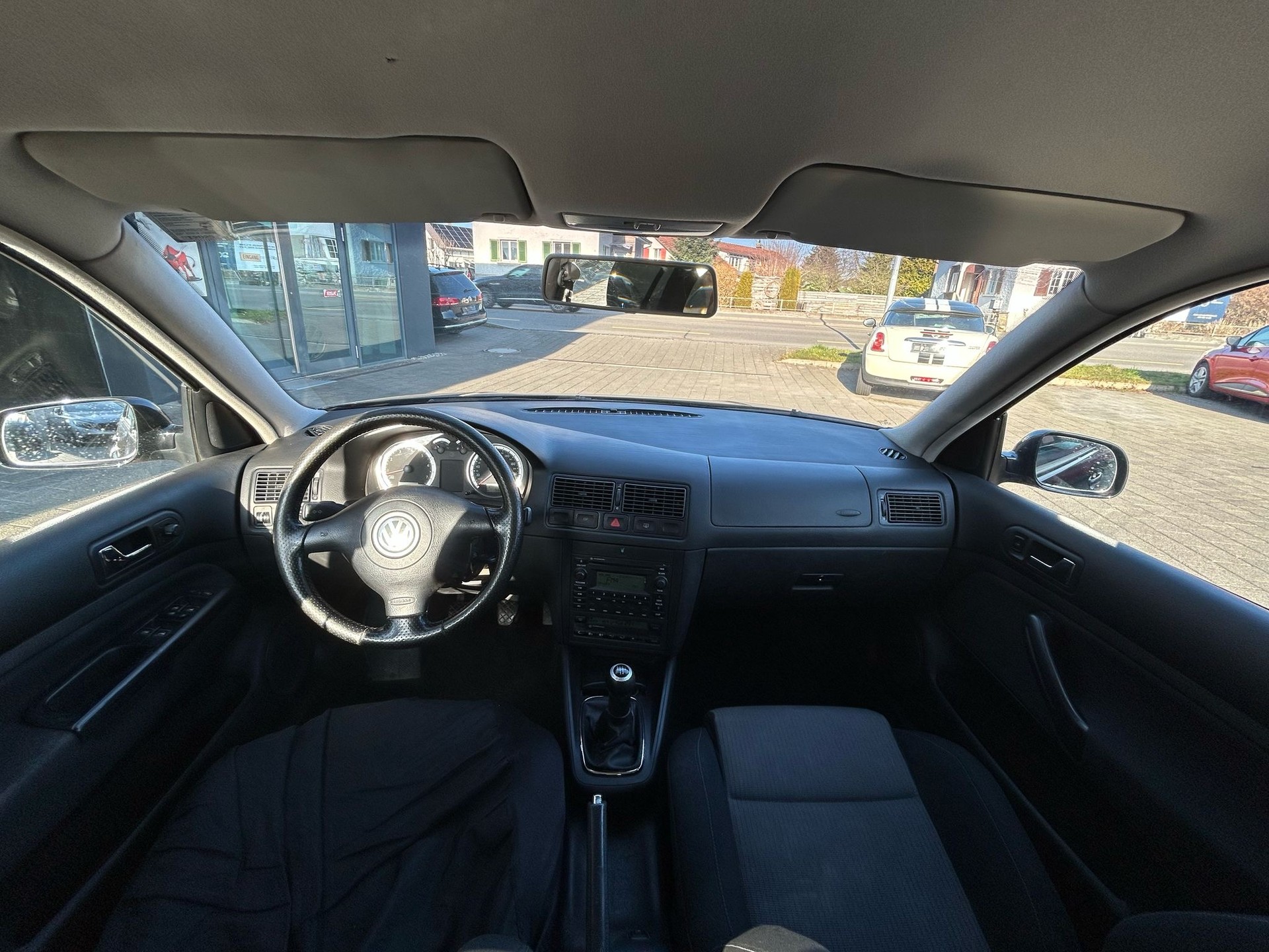 VW Golf Variant 2.0 Pacific 4Motion-image-4