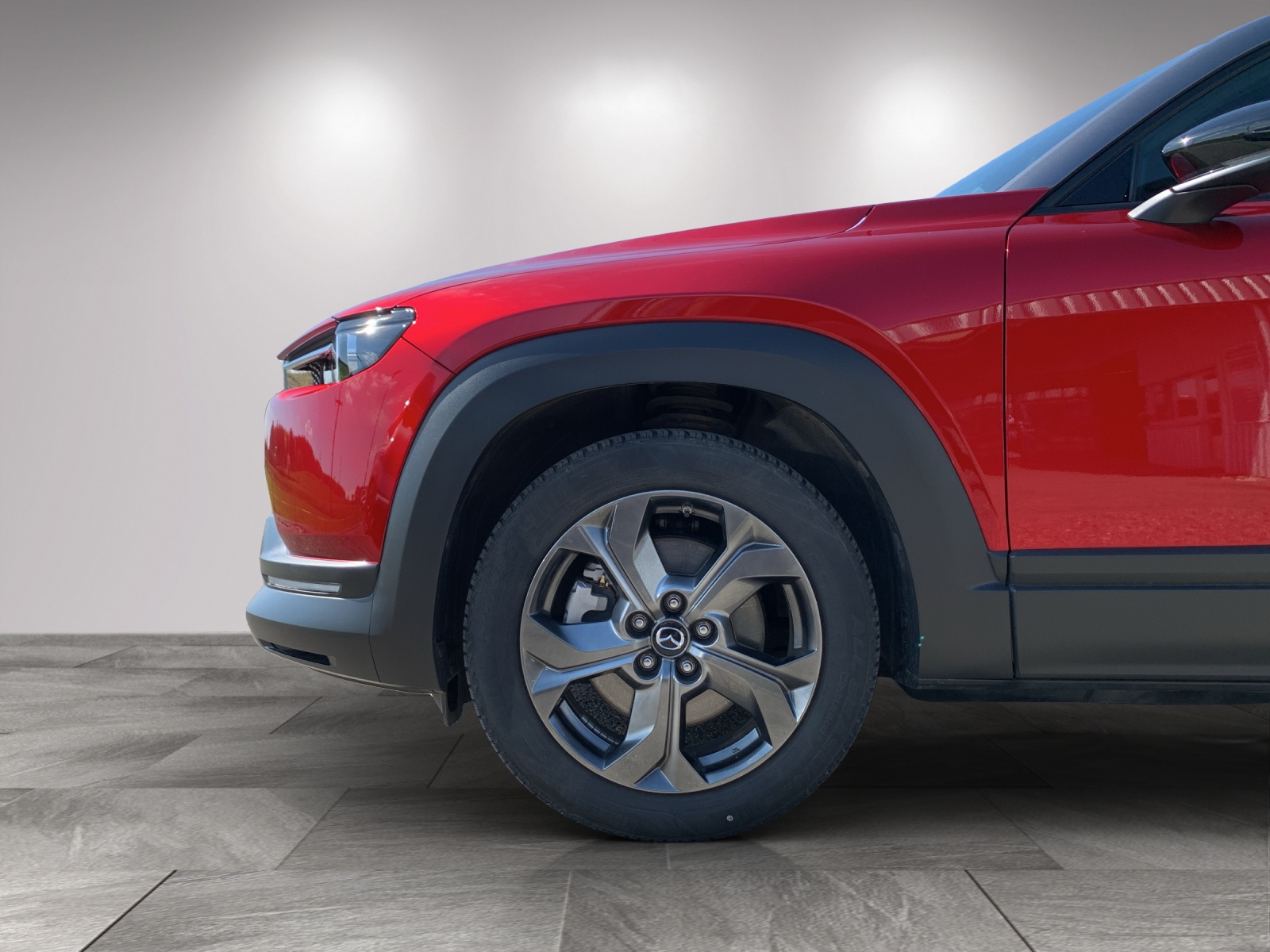 MAZDA MX-30 e-Skyactiv Revolution-image-8