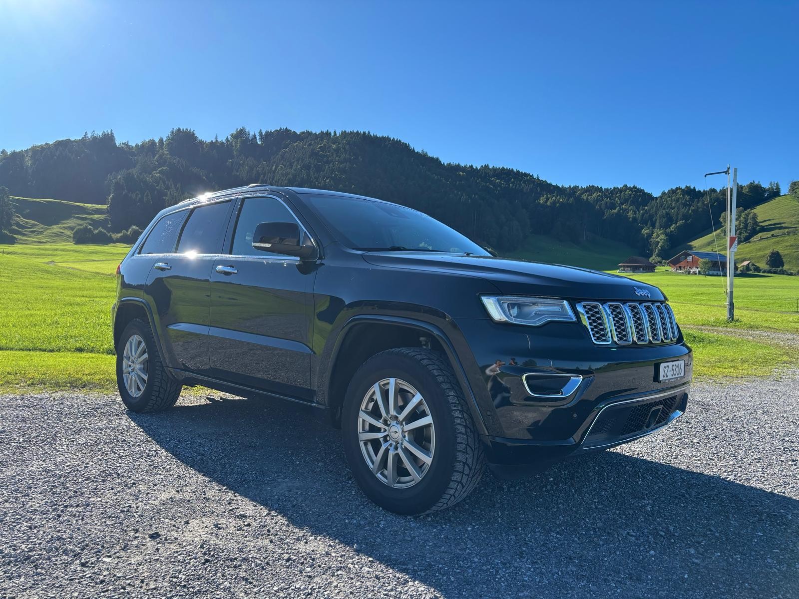 JEEP Grand Cherokee 3.0 CRD Overland Automatic-image-5