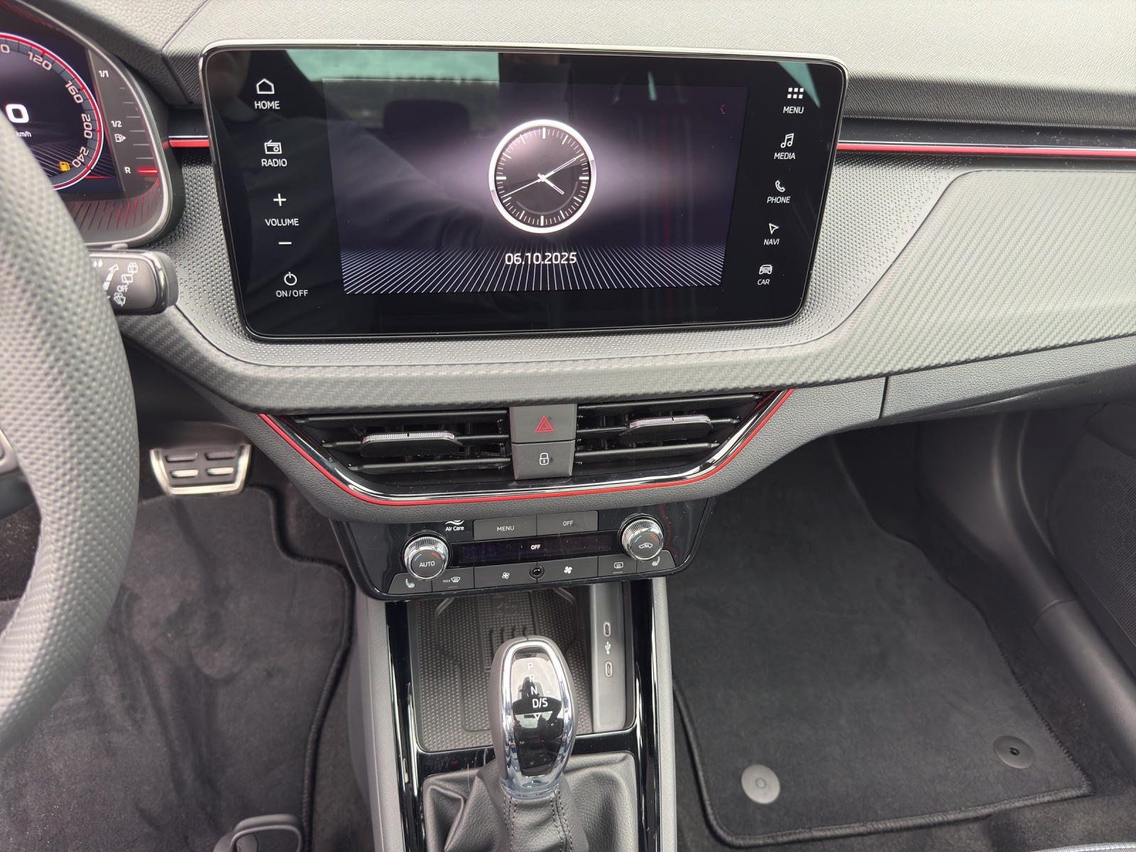 SKODA Kamiq 1.5 TSI Monte Carlo DSG-image-10