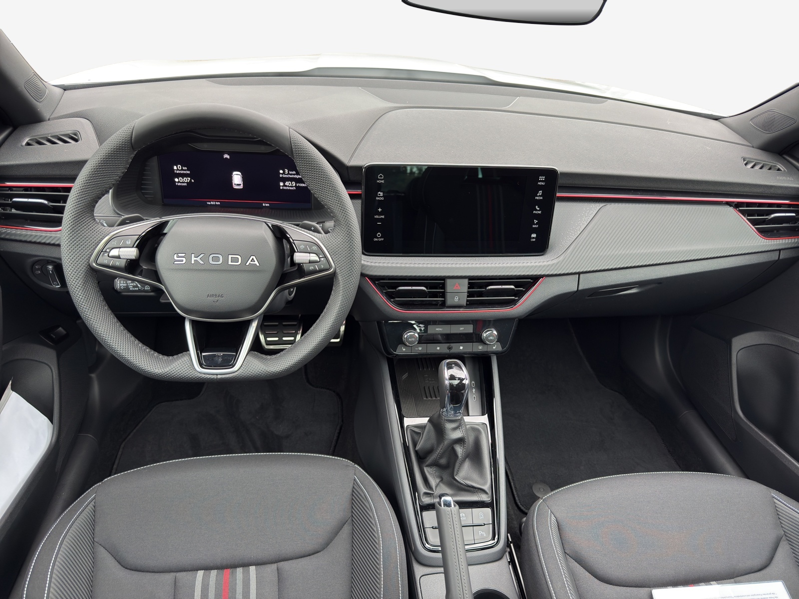 SKODA Kamiq 1.5 TSI Monte Carlo DSG-image-8