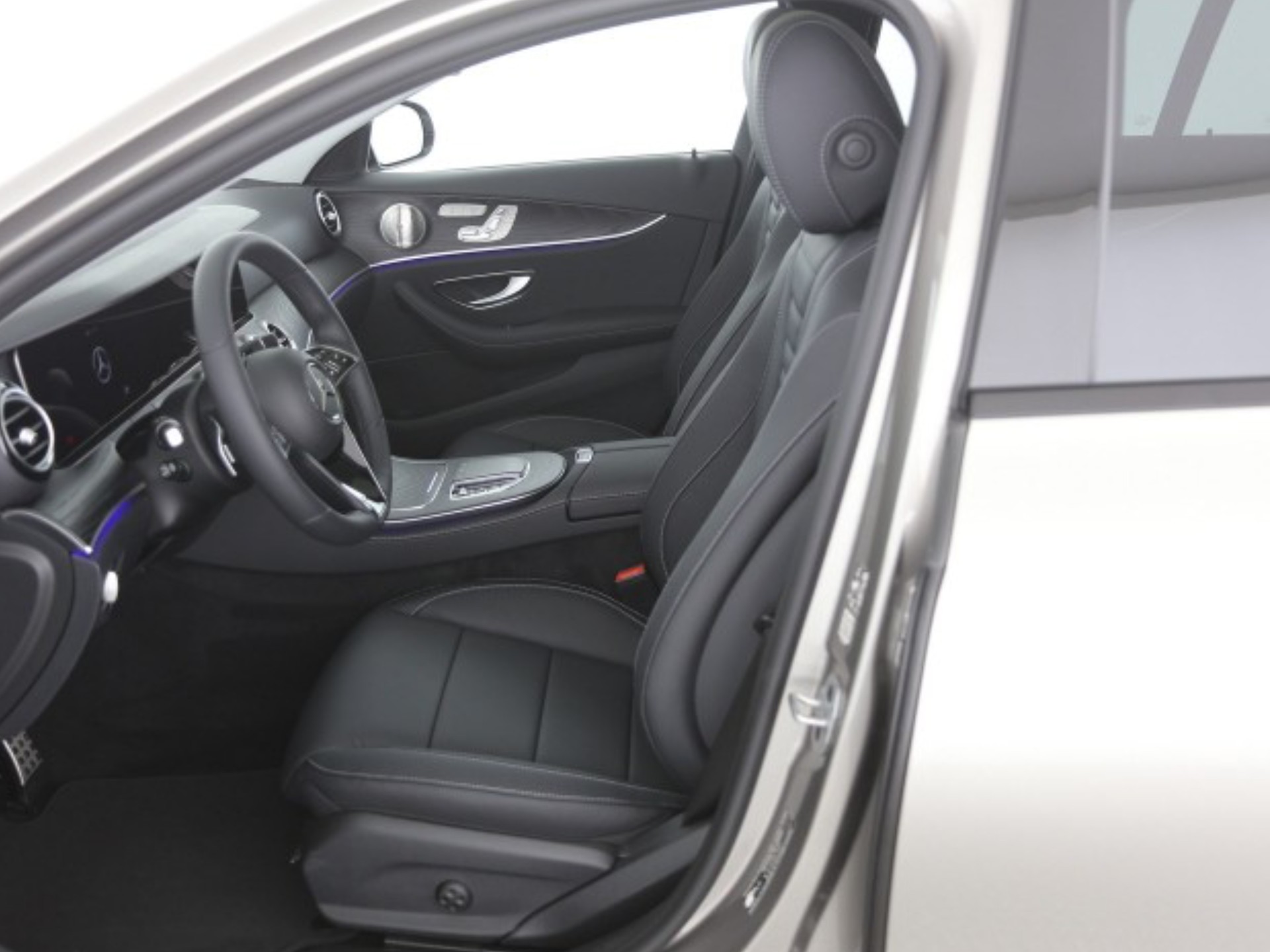 MERCEDES-BENZ E 220 d All-Terrain 4Matic Avantgarde 9G-Tronic-image-7