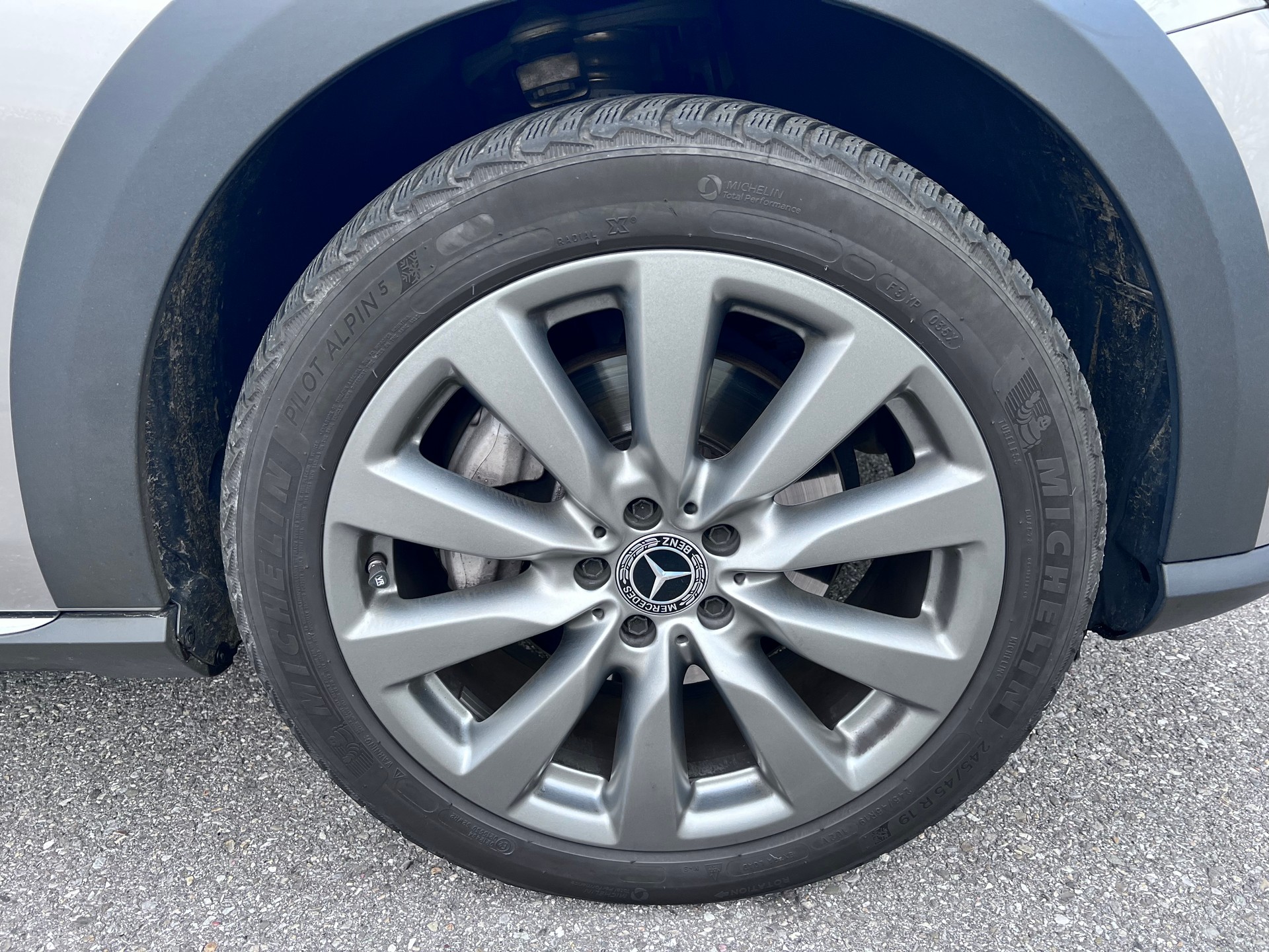 MERCEDES-BENZ E 220 d All-Terrain 4Matic Avantgarde 9G-Tronic-image-13