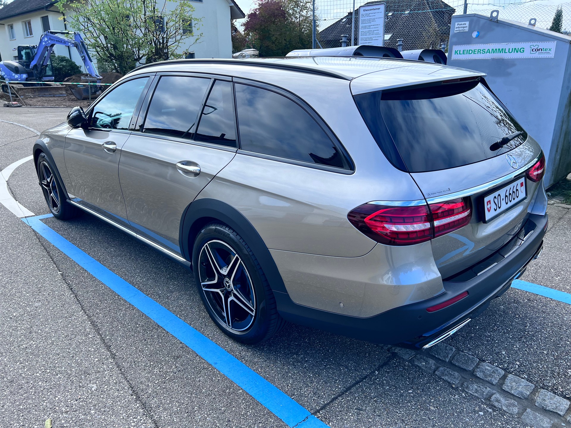 MERCEDES-BENZ E 220 d All-Terrain 4Matic Avantgarde 9G-Tronic-image-1